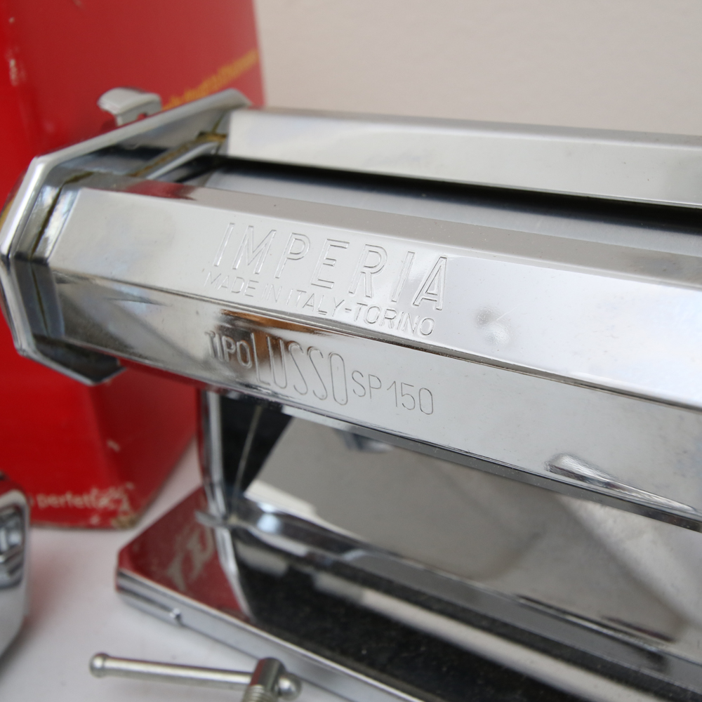 Large Collection of Small Kitchen Appliances