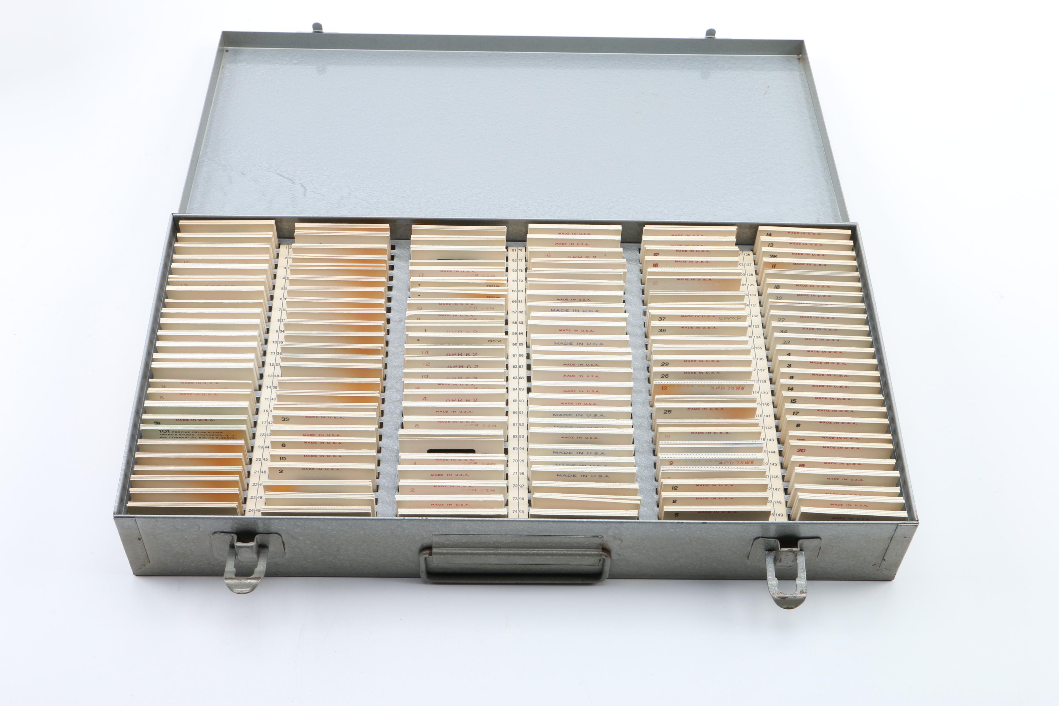 Kodak Carousel 650 Slide Projector and Accessories