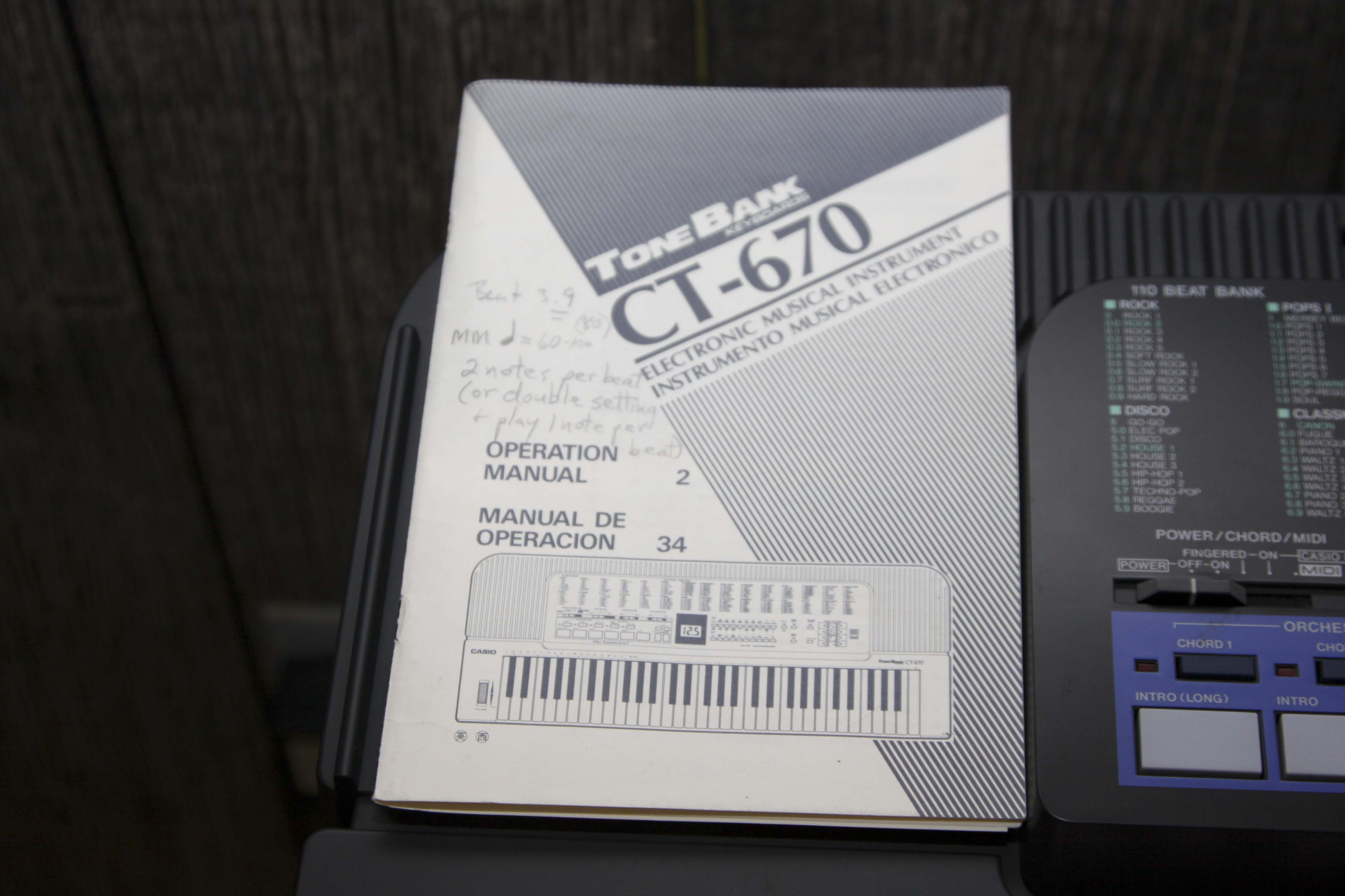 Casio CT-670 Tone Bank Keyboard