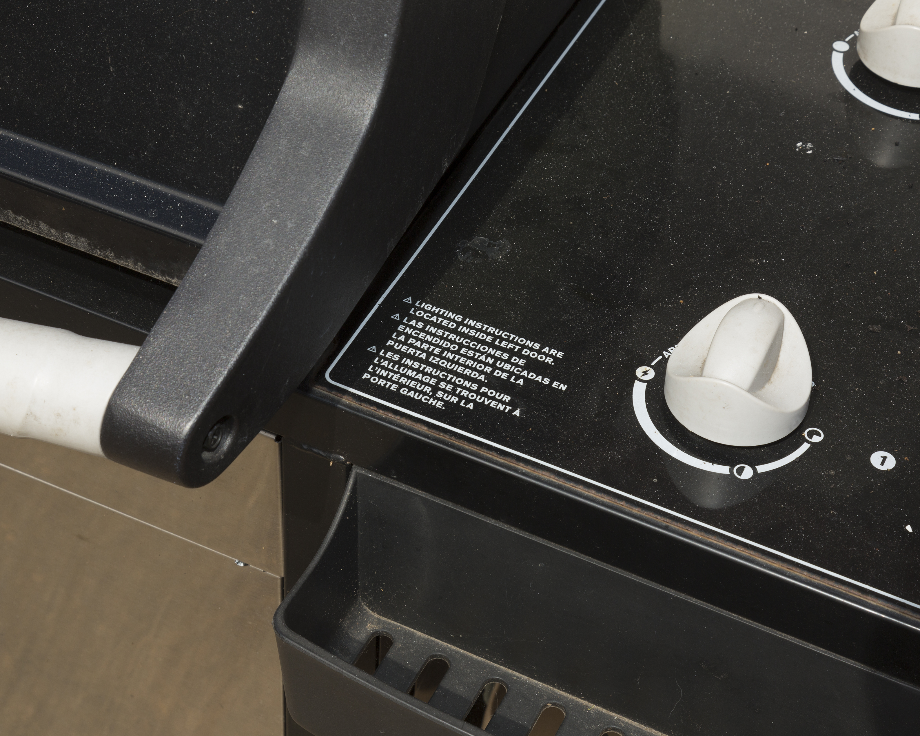 Weber Spirit Outdoor Propane Grill