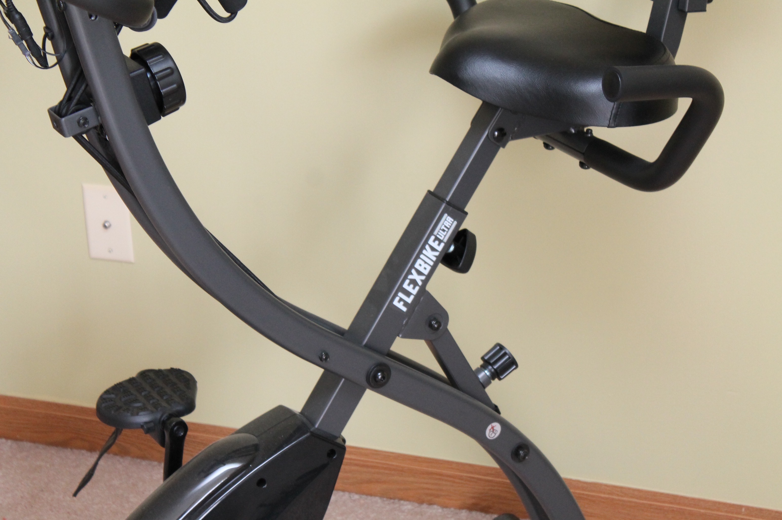 Fitnation Recumbent FlexBike Ultra