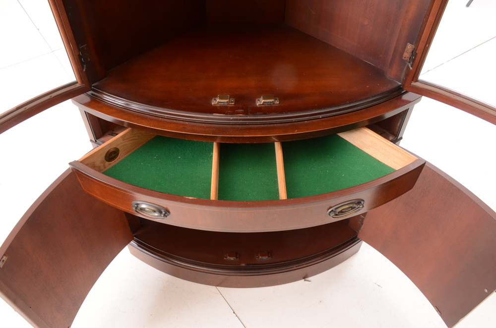 Hepplewhite Style Corner China Cabinet by Bassett