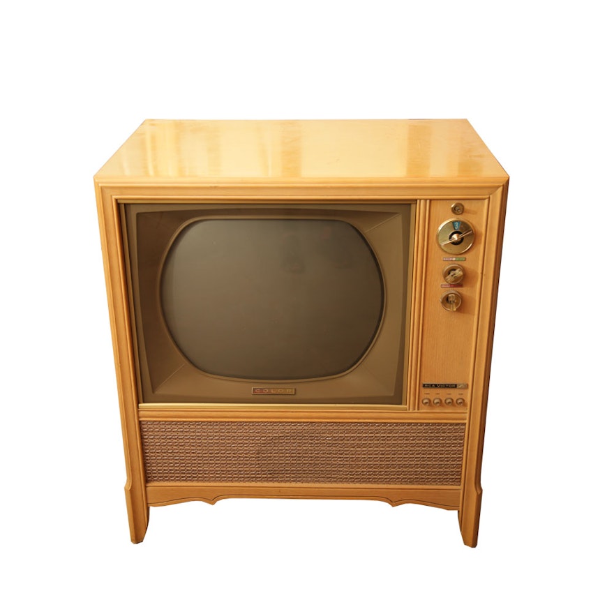 Vintage RCA Victor Color TV