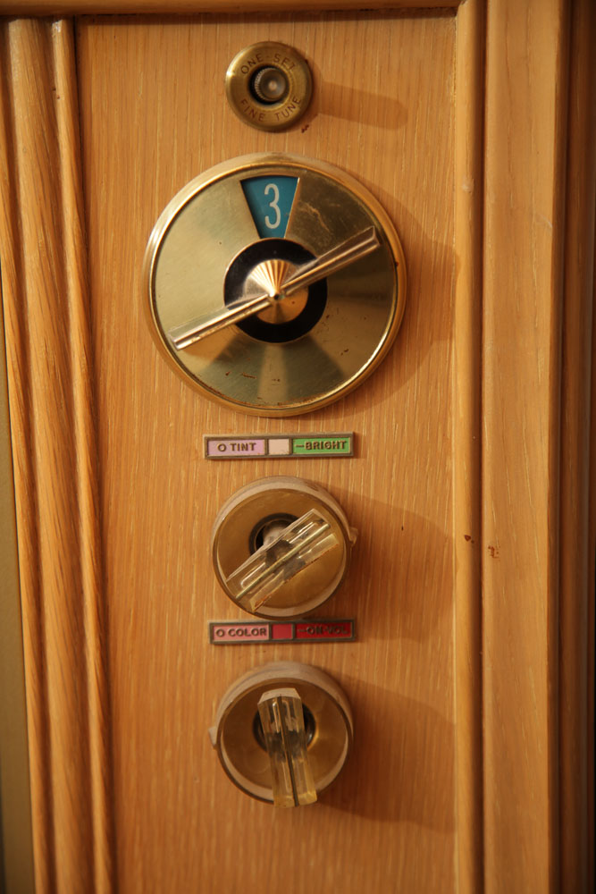 Vintage RCA Victor Color TV