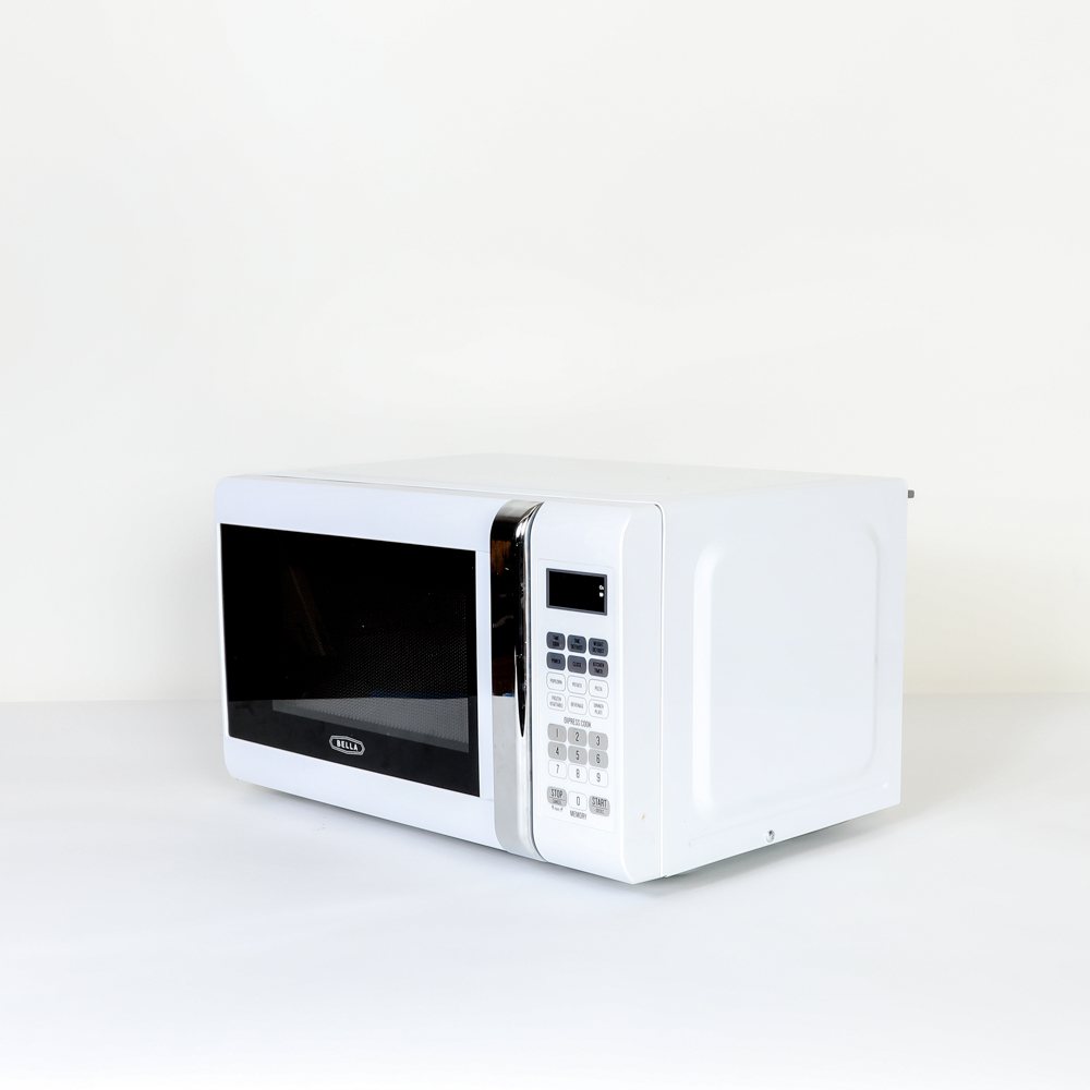 Bella Microwave Oven