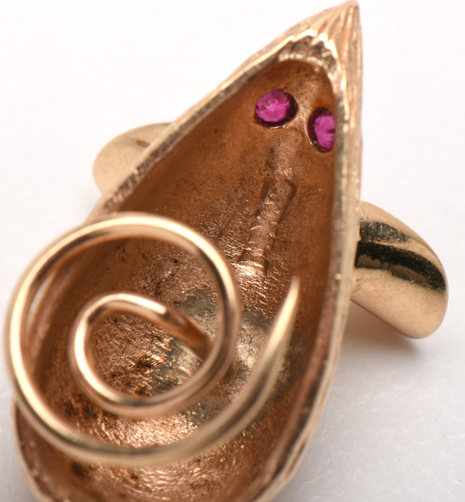 14K Yellow Gold Mouse Lapel Pin