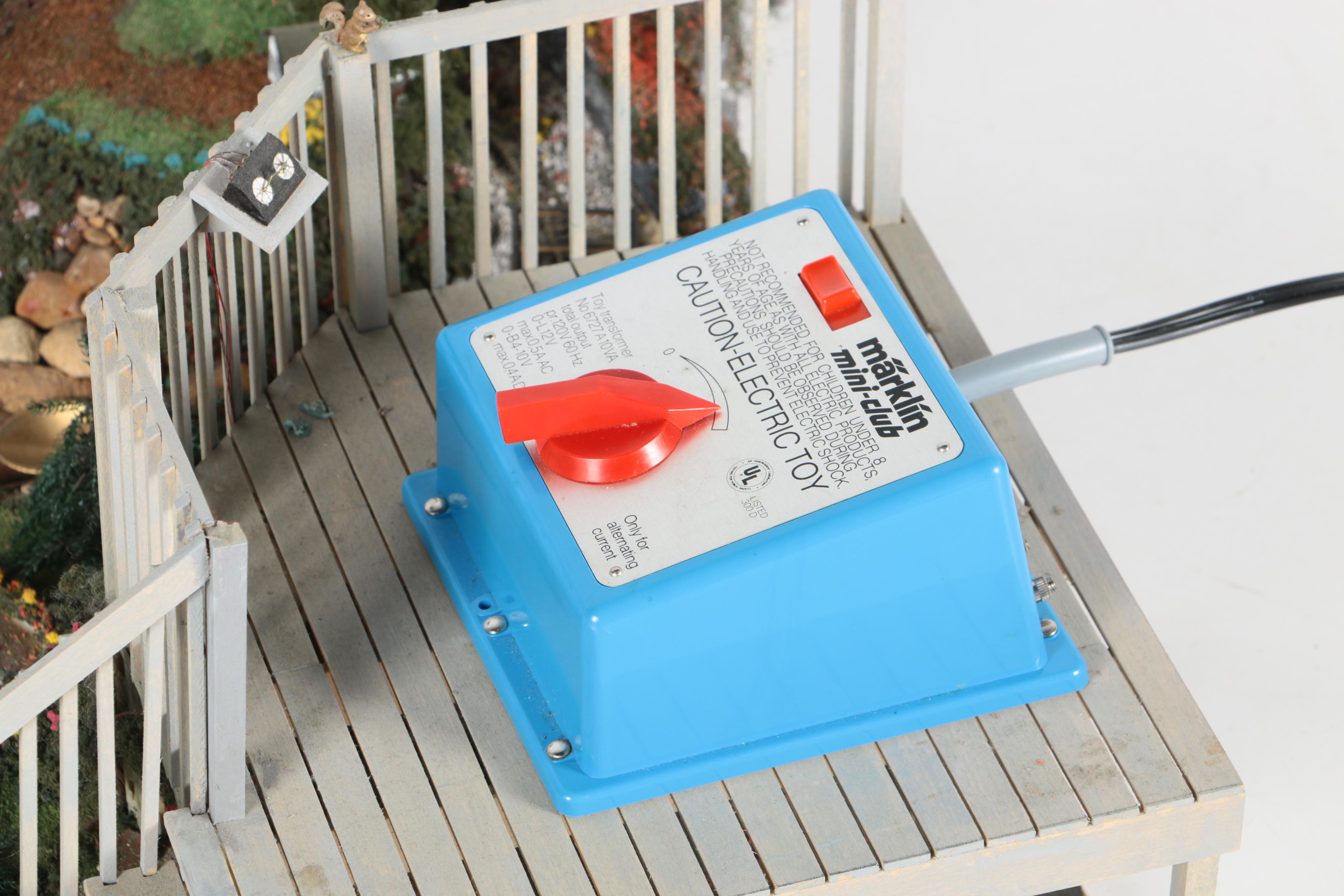 1996 Märklin Mini-Club Miniature Train Set by Charles Tebelman