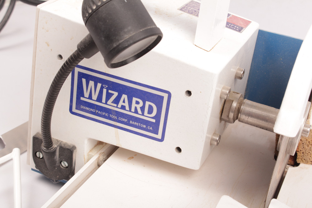 Diamond Pacific Lapidary Saw with Accessories