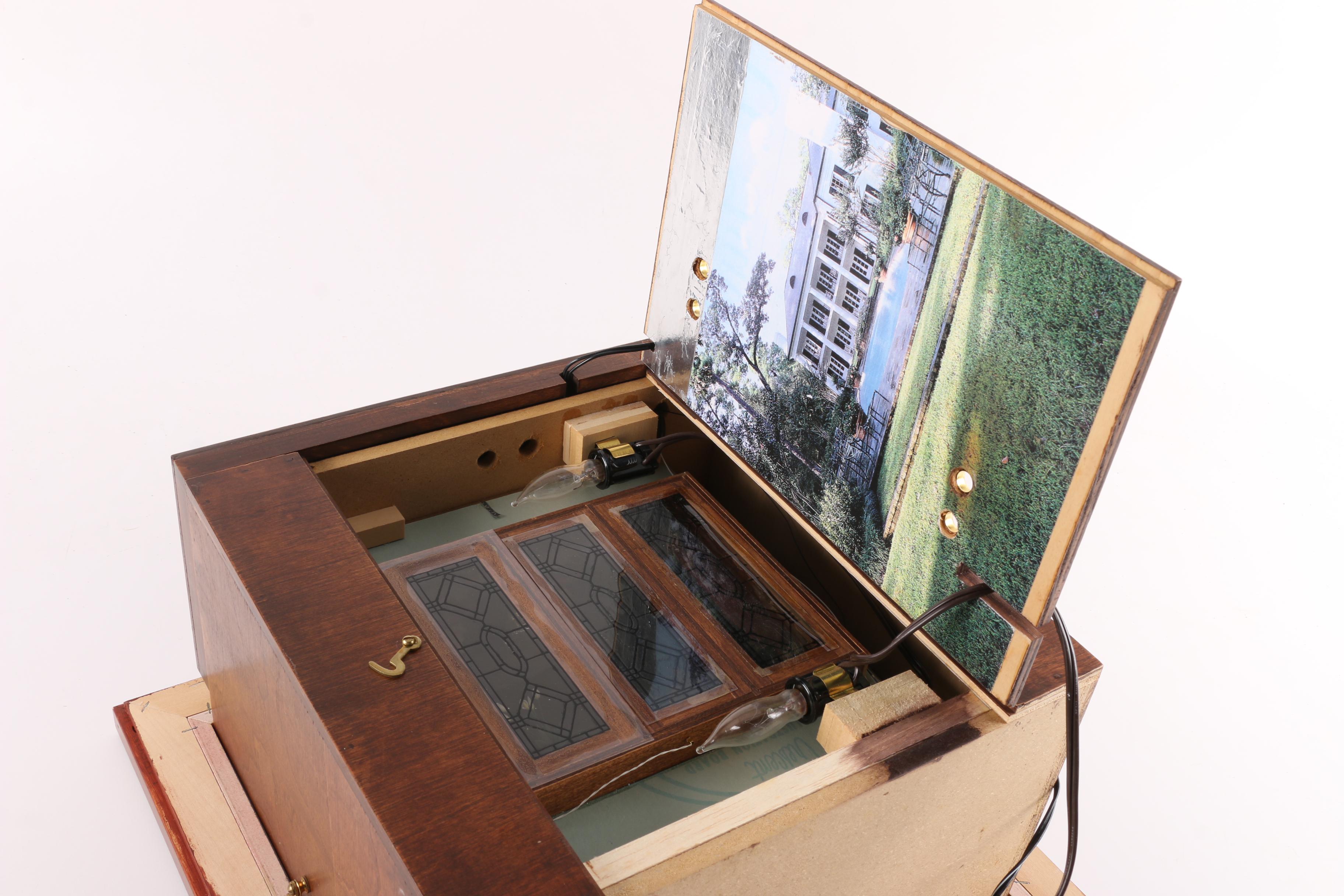 Brooke Tucker Miniatures Living Room Diorama