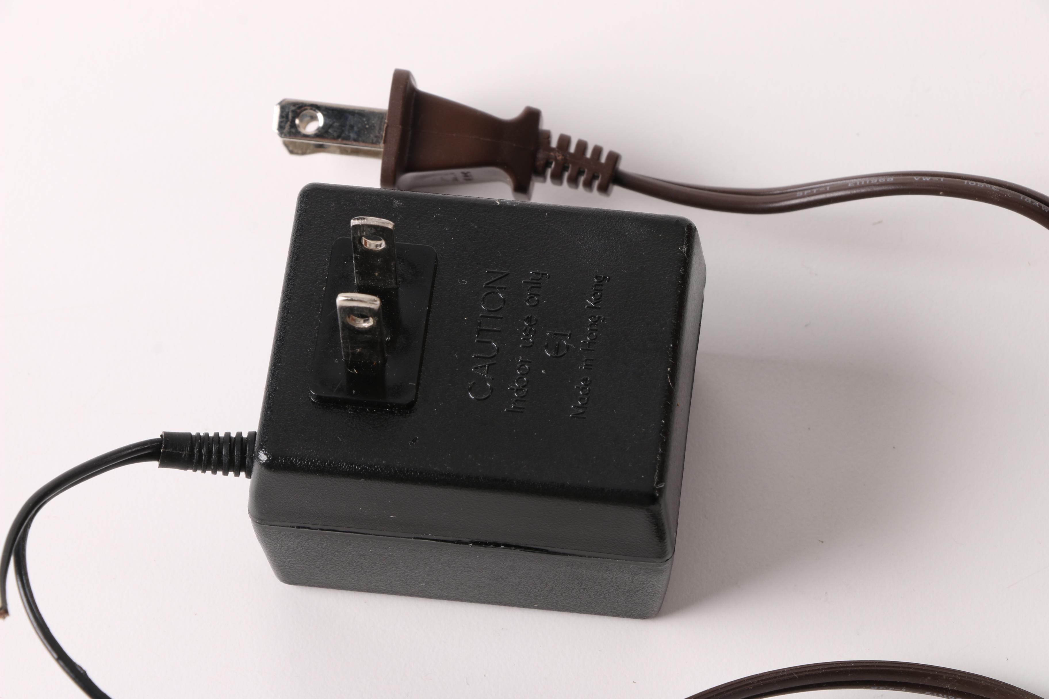 Brooke Tucker Miniatures Living Room Diorama