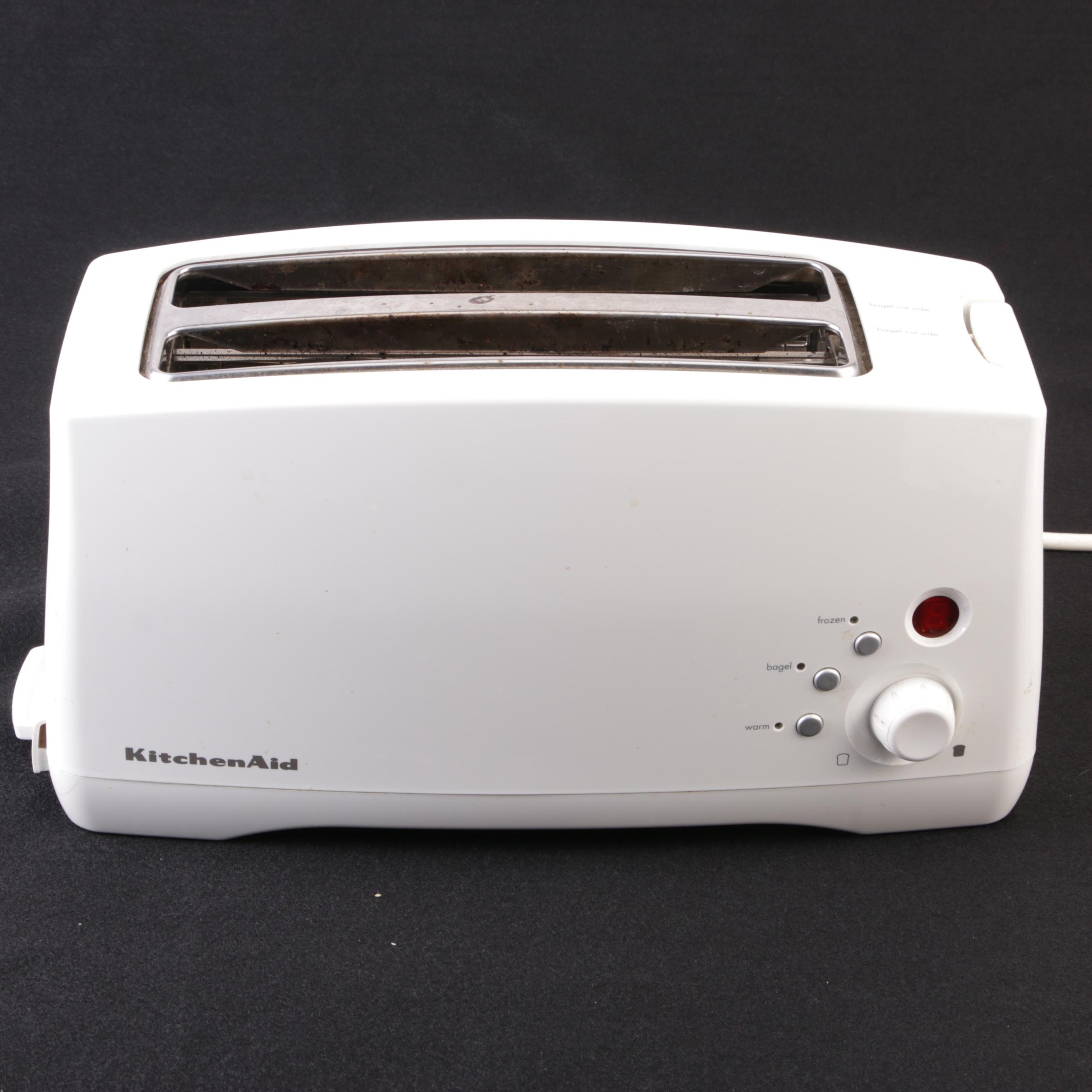 KitchenAid Toaster, Oster "Osterizer" Blender and Cuisinart Hand Mixer