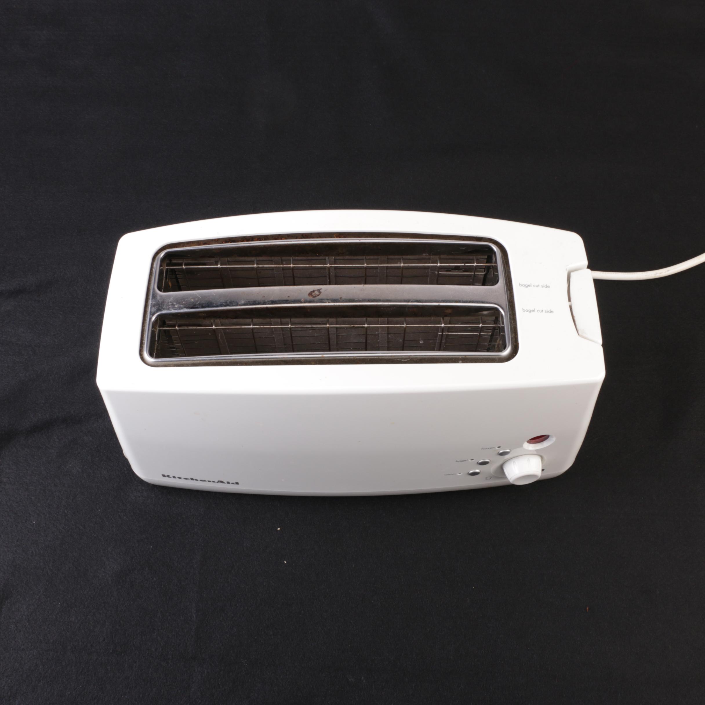 KitchenAid Toaster, Oster "Osterizer" Blender and Cuisinart Hand Mixer