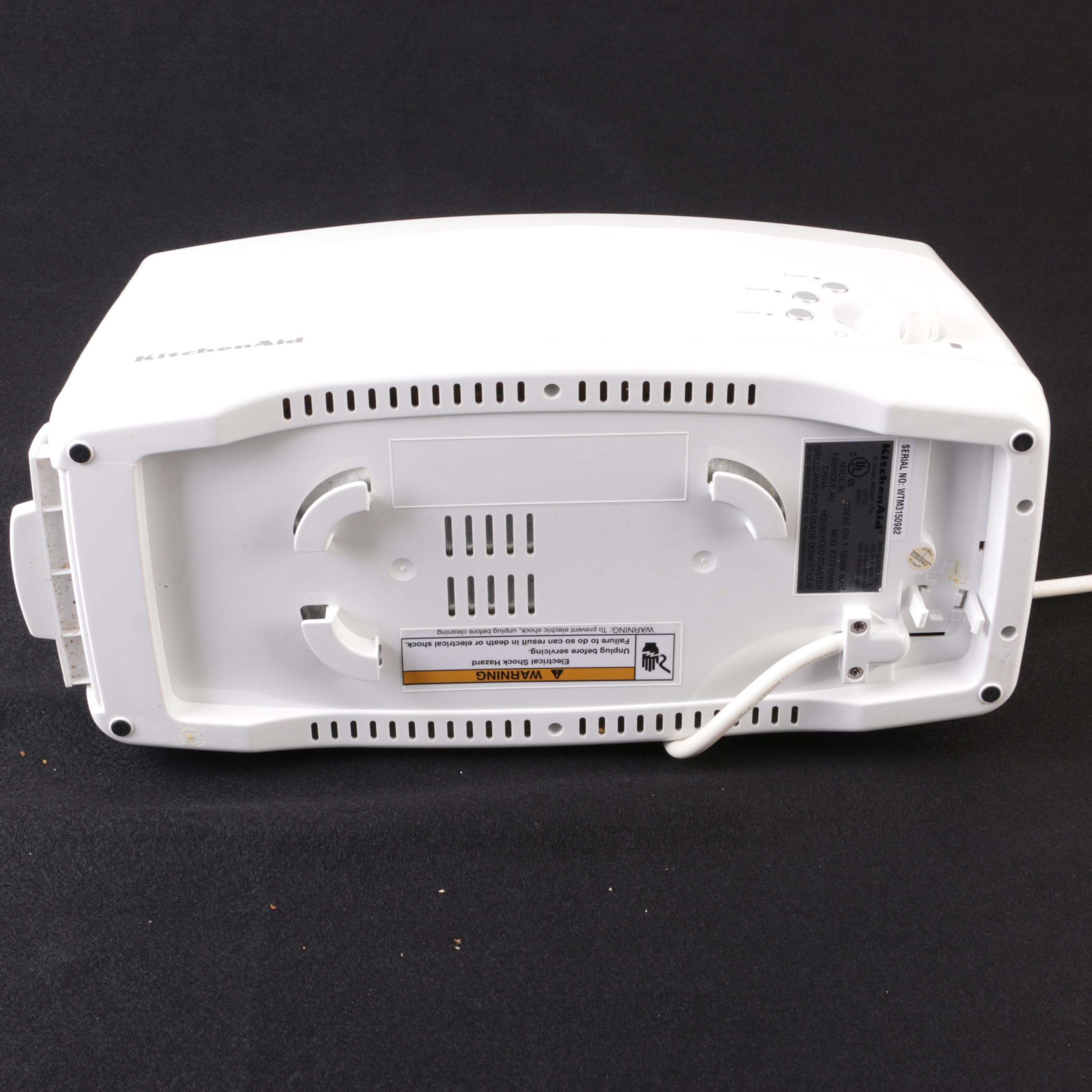 KitchenAid Toaster, Oster "Osterizer" Blender and Cuisinart Hand Mixer