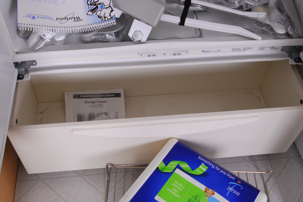 Whirlpool Personal Valet Clothes Vitalizing System EBTH