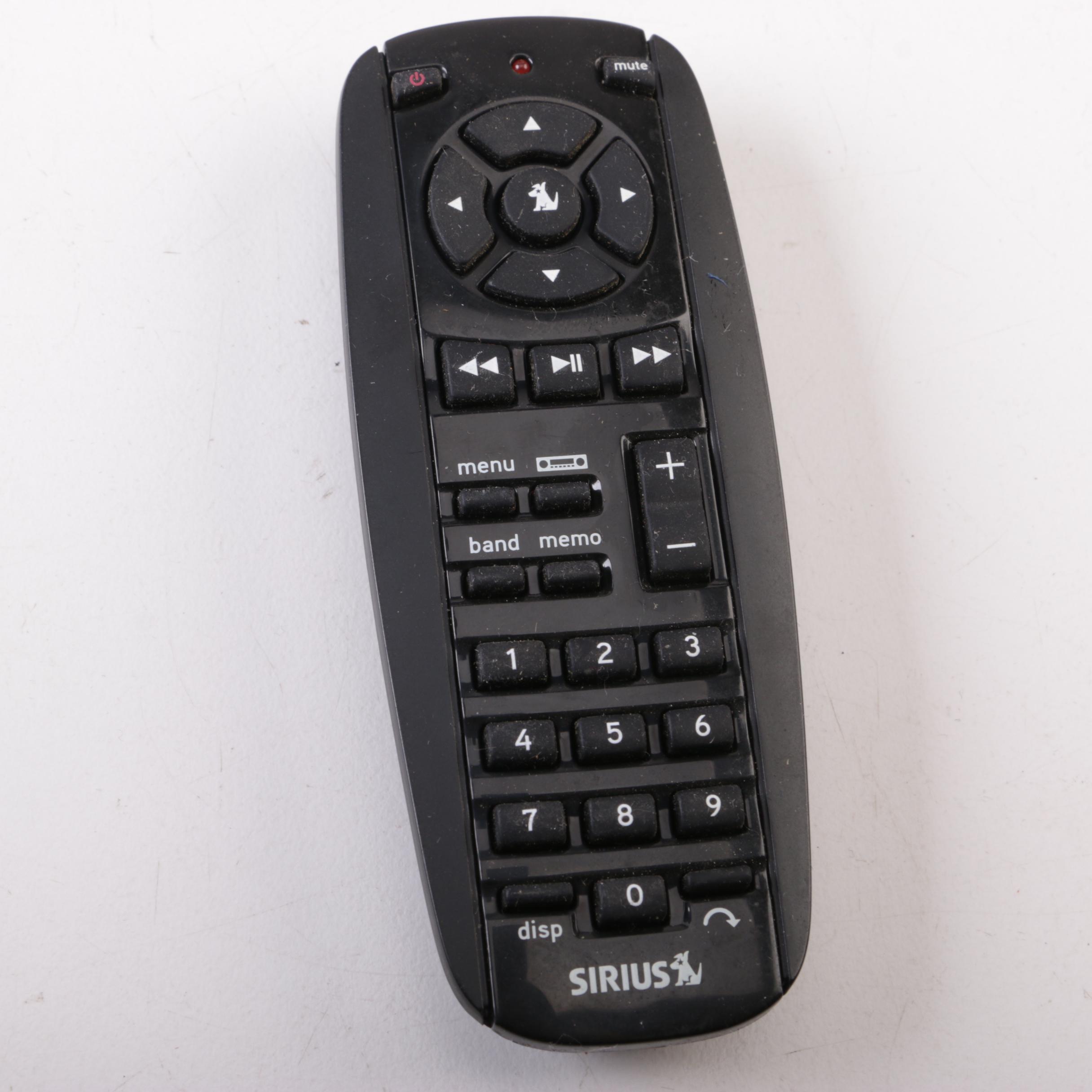 Sirius Portable Speaker Dock