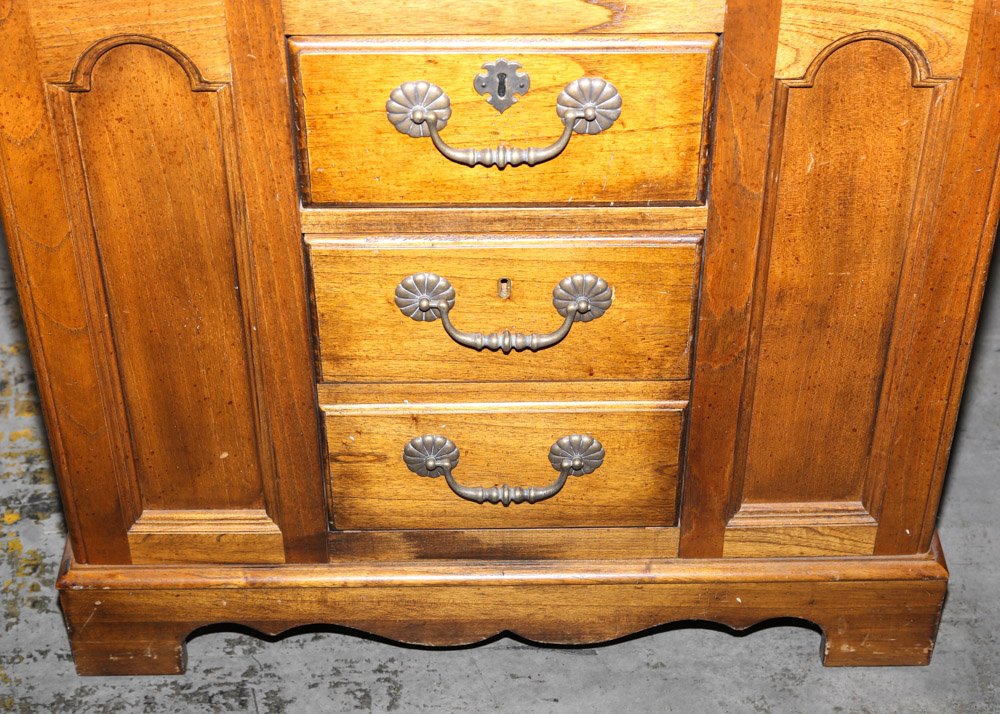 Hekman Oak Chest