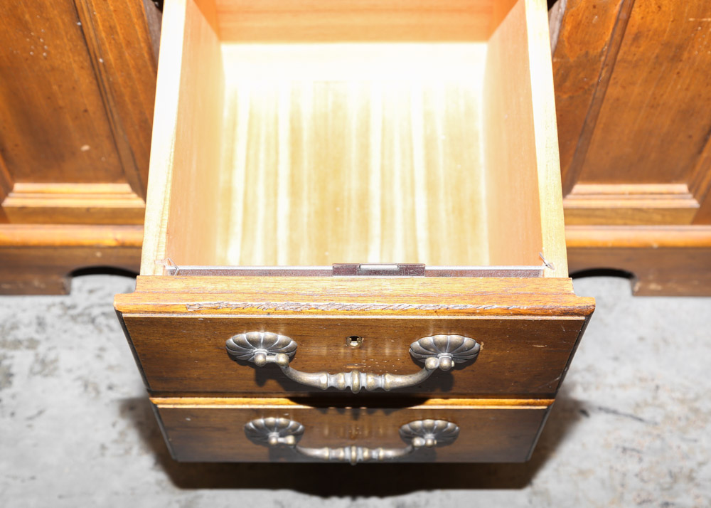 Hekman Oak Chest