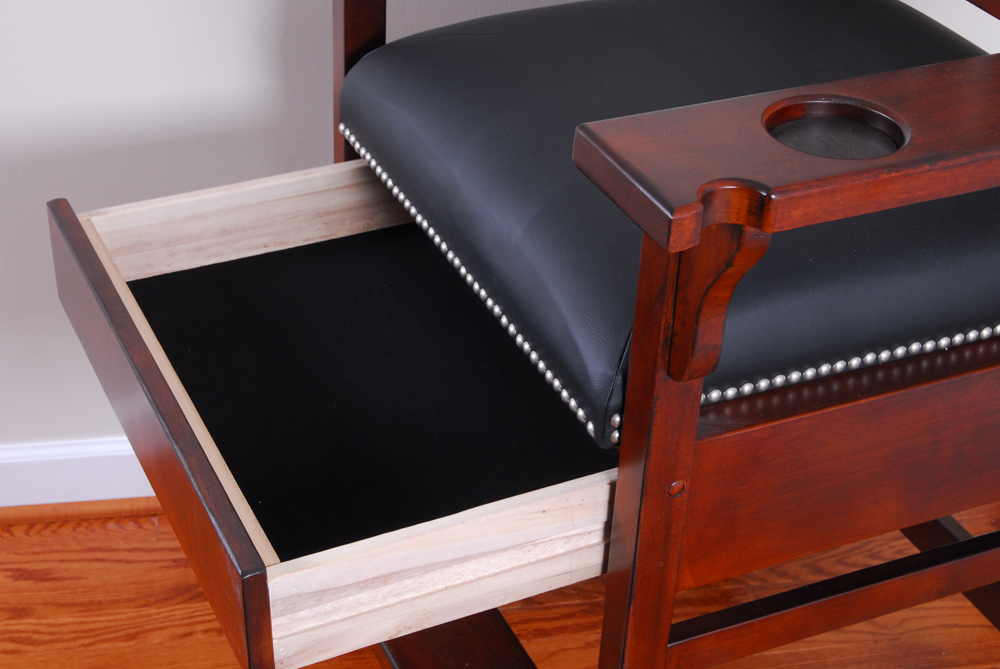 American Heritage Billiards "King" Game Chair