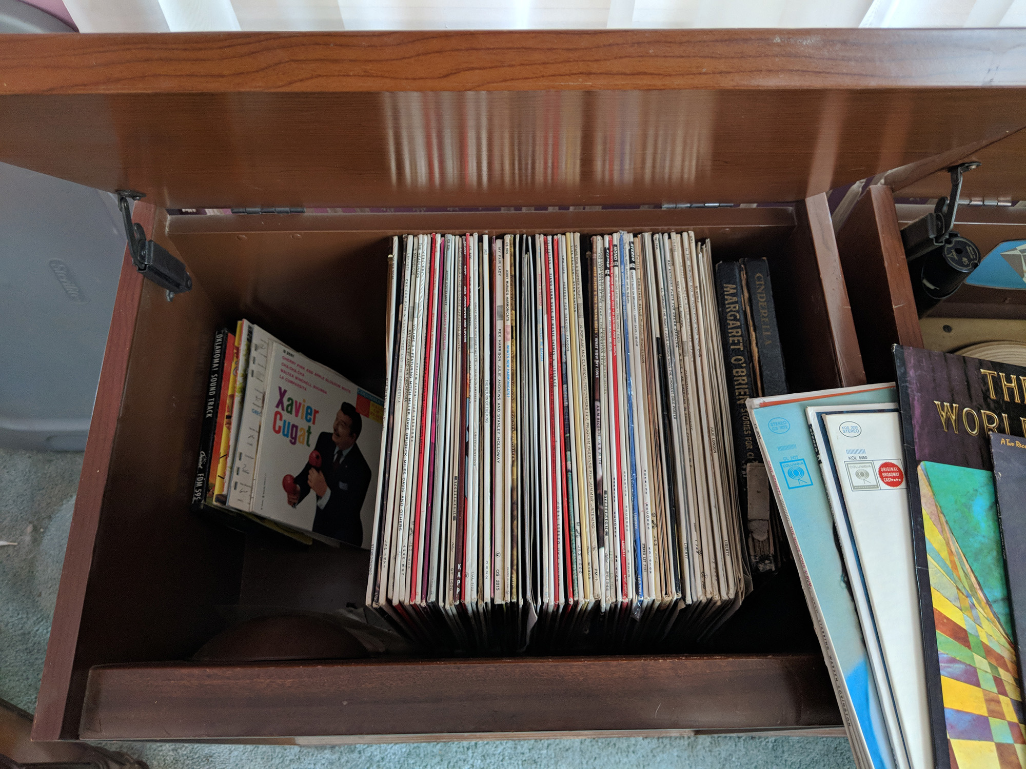 Magnigicant Magnavox Stereophonic High Fidelity Console and Record Collection