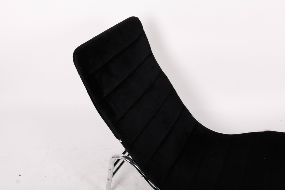 Modern Style Chrome Chaise Lounge