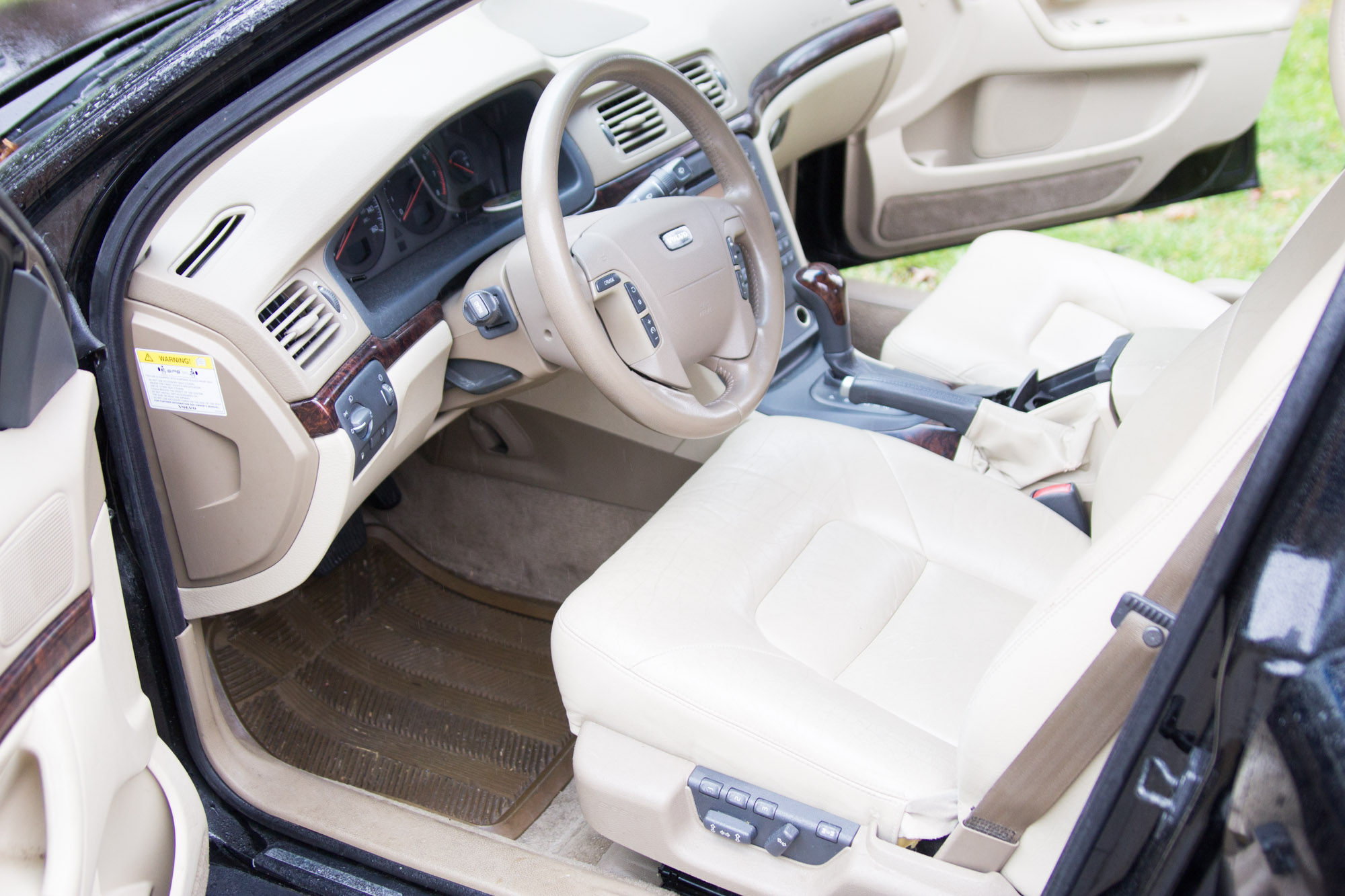 2002 Volvo S80 Sedan