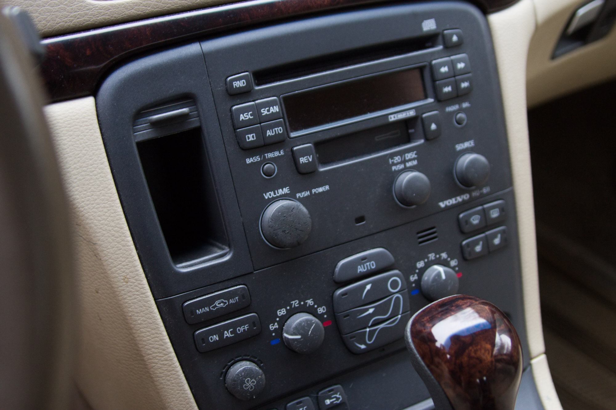 2002 Volvo S80 Sedan