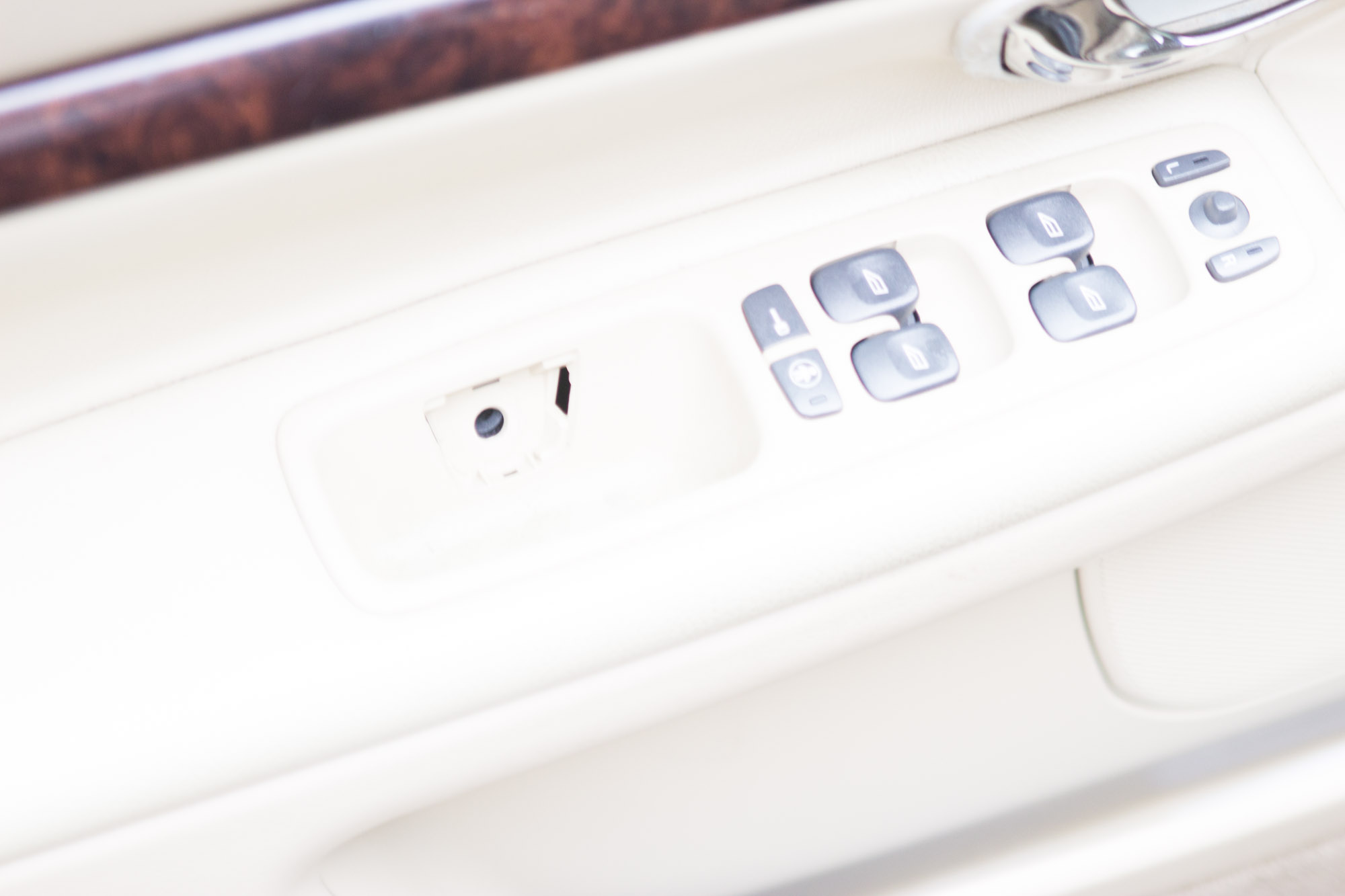 2002 Volvo S80 Sedan