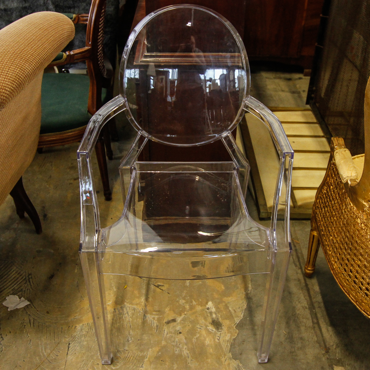 Clear "Ghost" Style Acrylic Chair