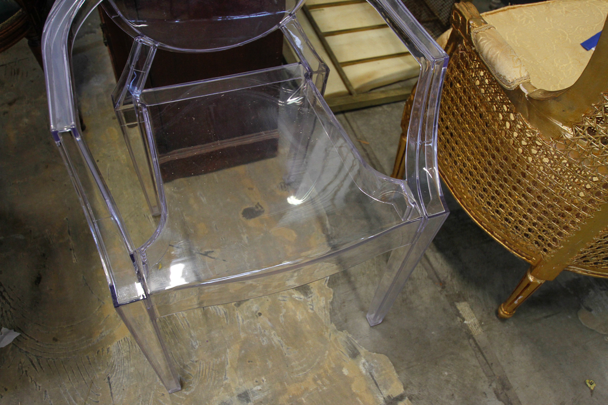 Clear "Ghost" Style Acrylic Chair