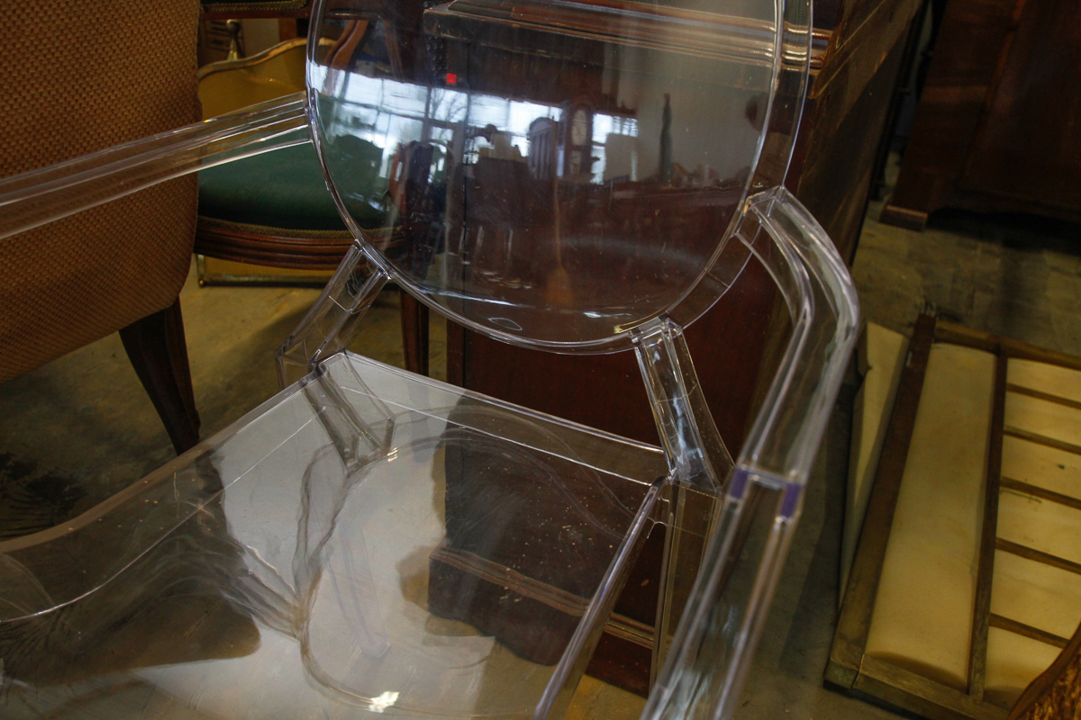 Clear "Ghost" Style Acrylic Chair