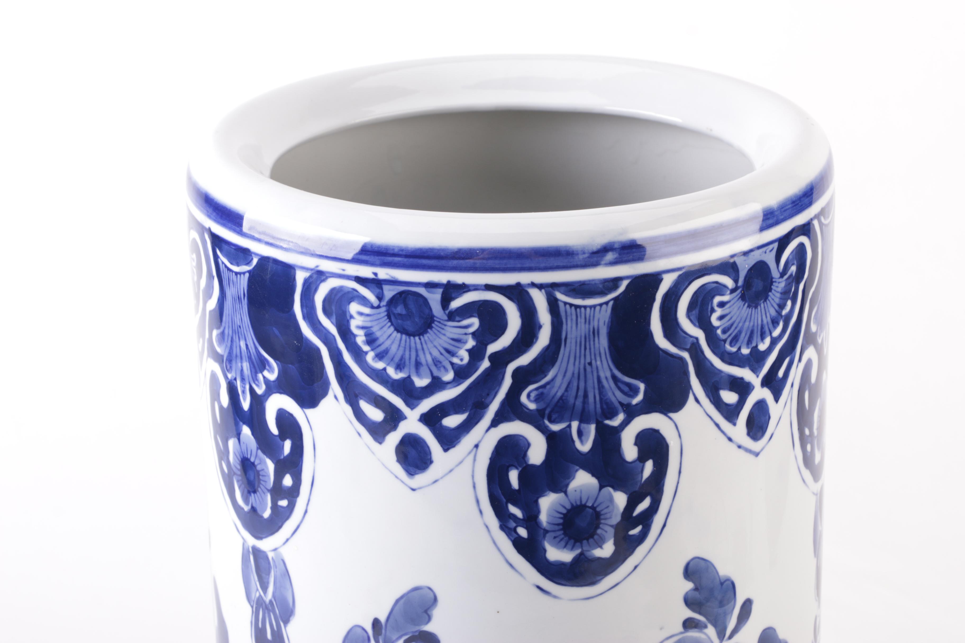 Centrum Chinese Blue and White Ceramic Umbrella Stand
