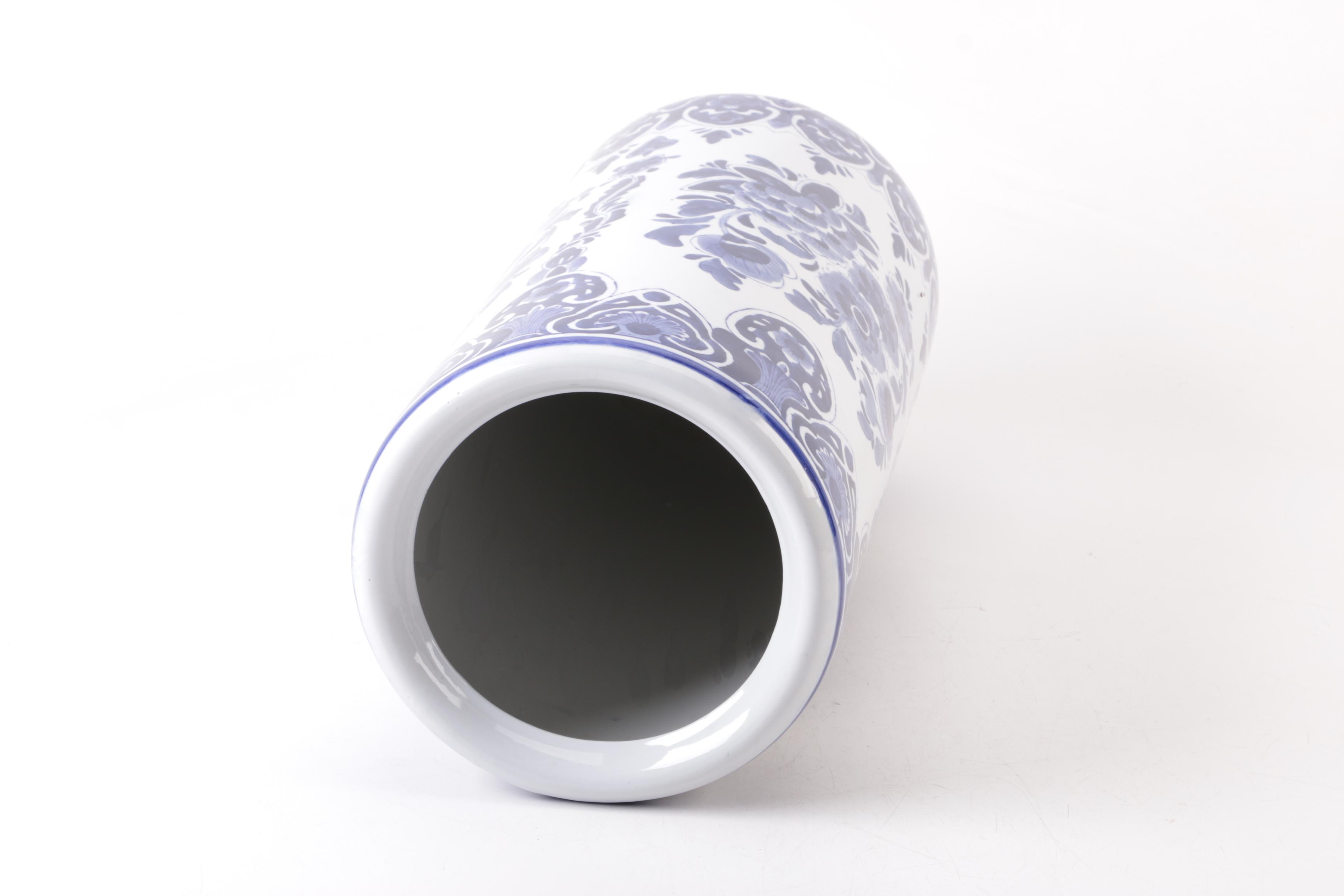 Centrum Chinese Blue and White Ceramic Umbrella Stand