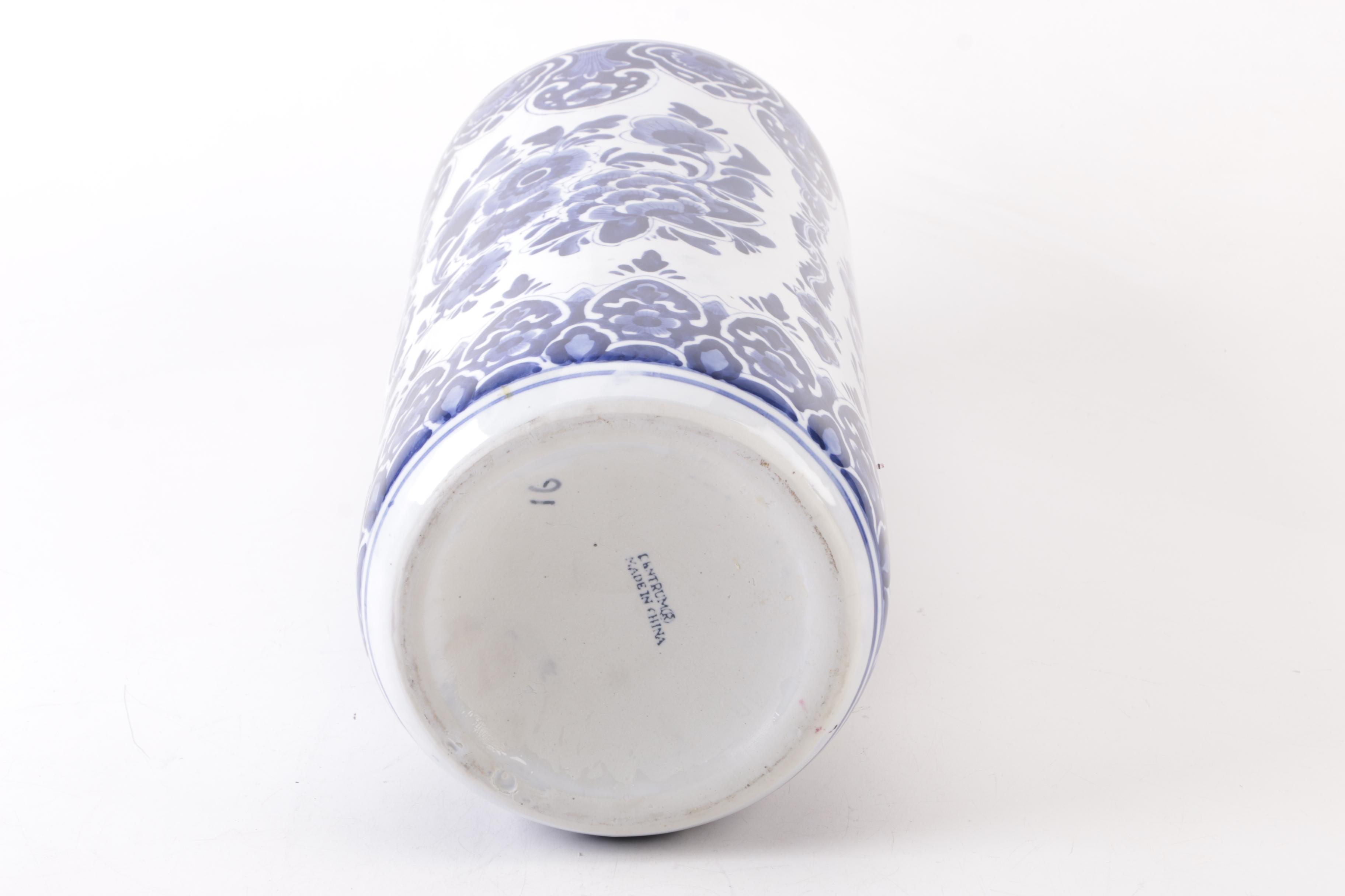Centrum Chinese Blue and White Ceramic Umbrella Stand