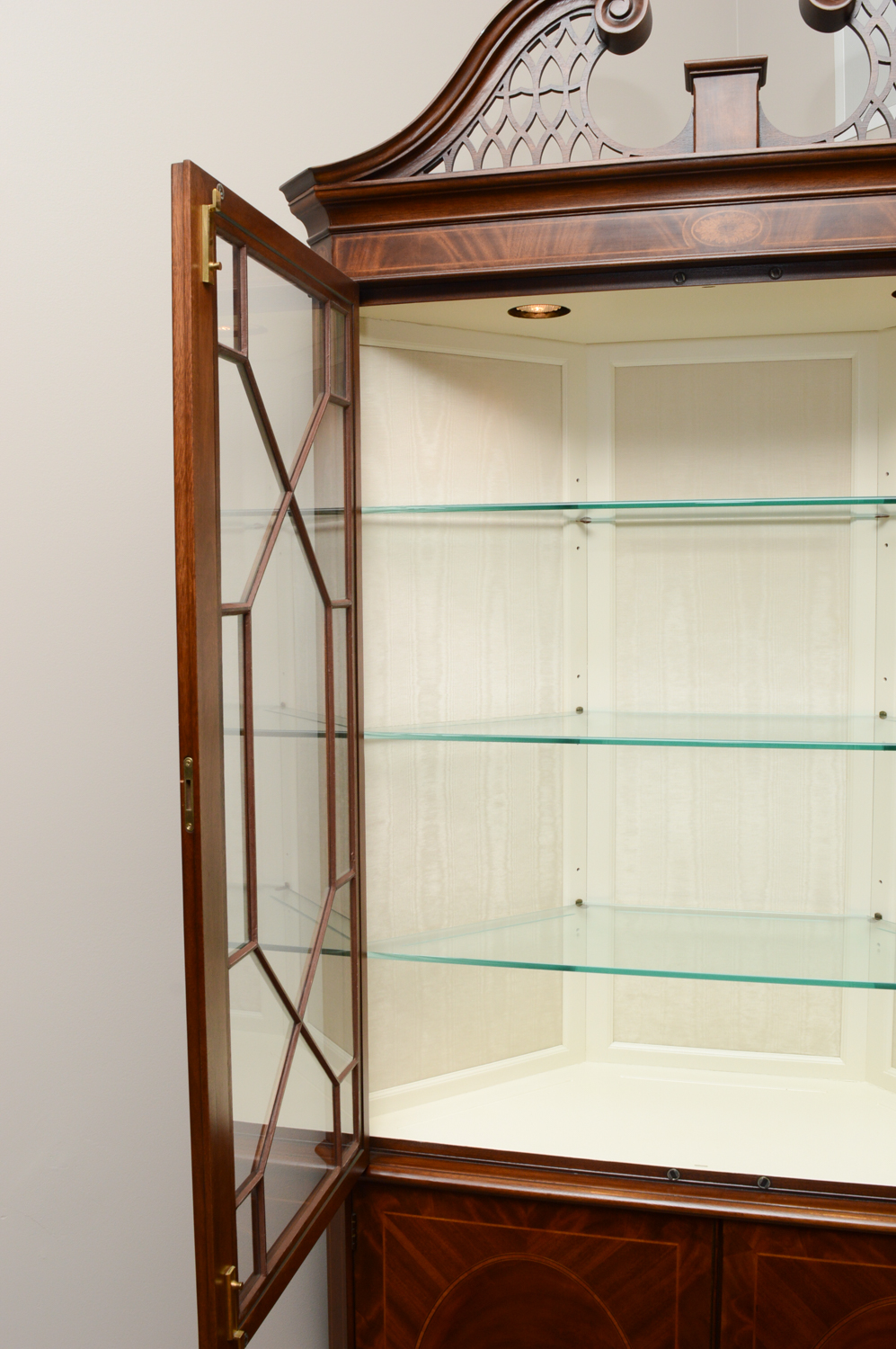 Chippendale Style Lighted Corner Cabinet