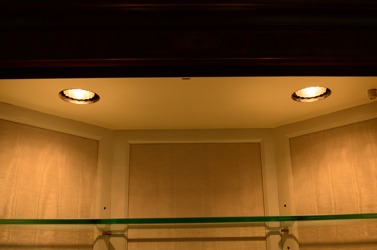 Chippendale Style Lighted Corner Cabinet