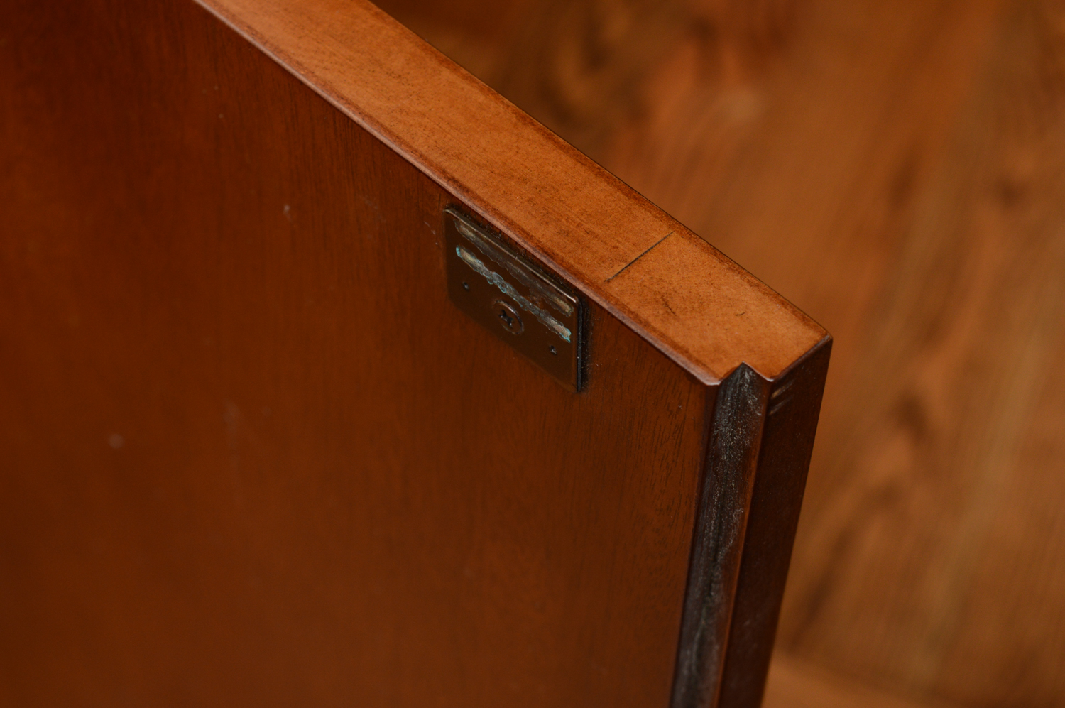 Chippendale Style Lighted Corner Cabinet