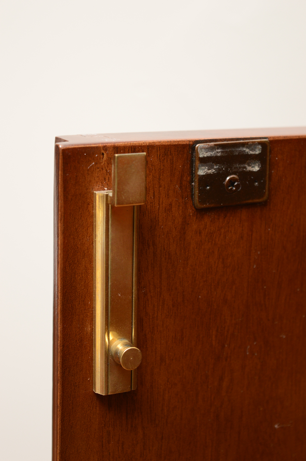 Chippendale Style Lighted Corner Cabinet