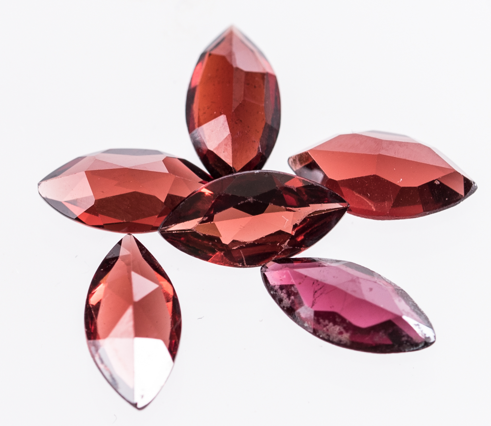 7.14 CTW Pyrope Almandine Garnet Gemstones