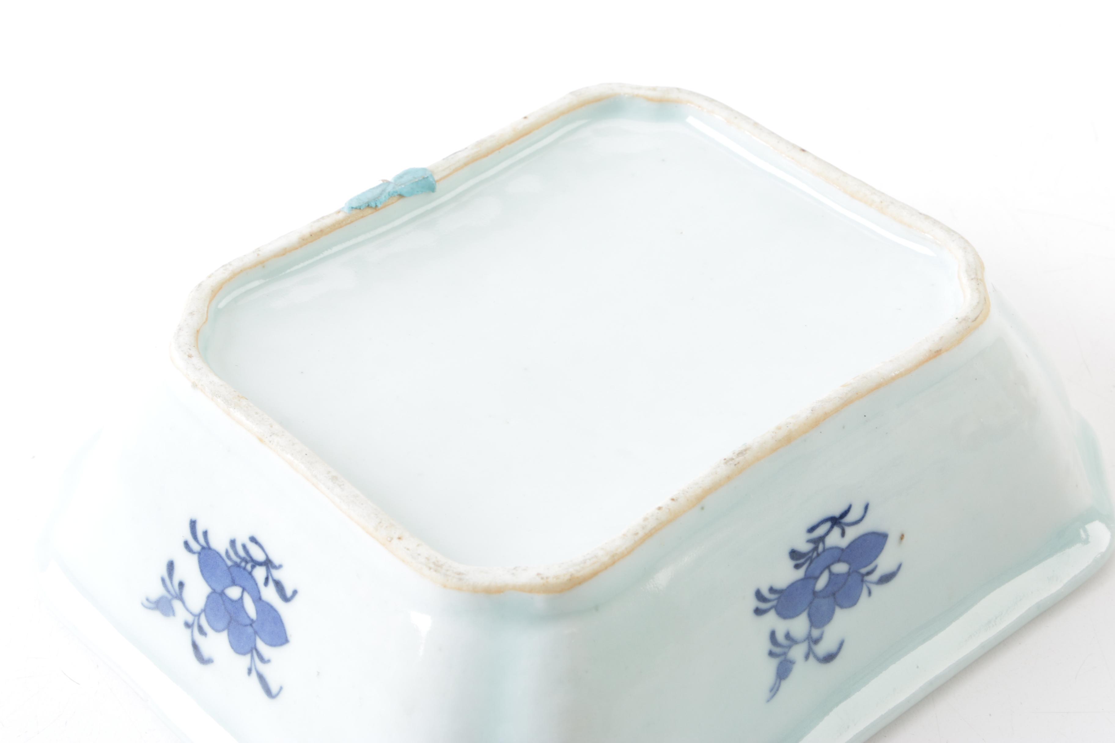 Antique Chinese Export Canton Porcelain Tableware