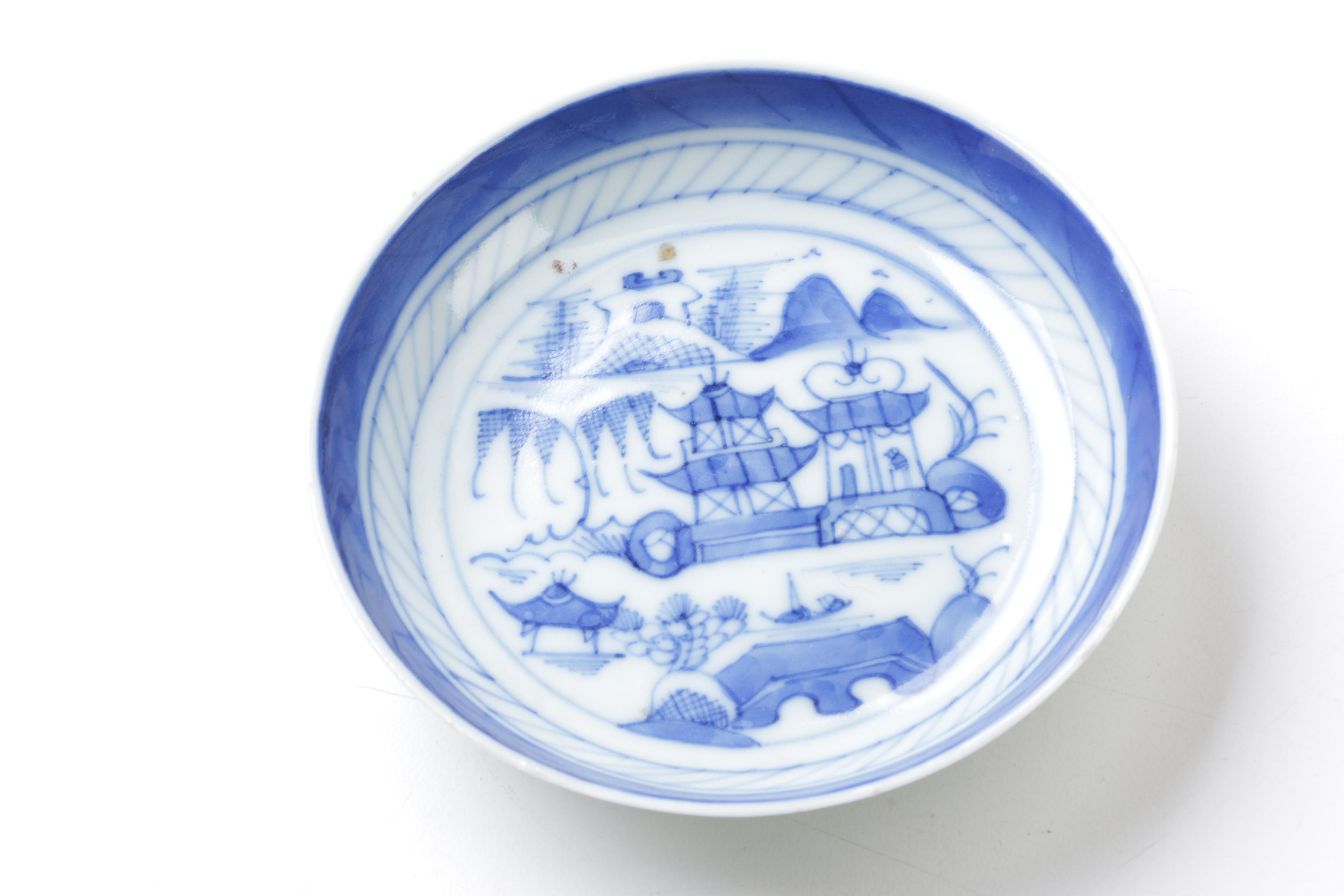 Antique Chinese Export Canton Porcelain Tableware