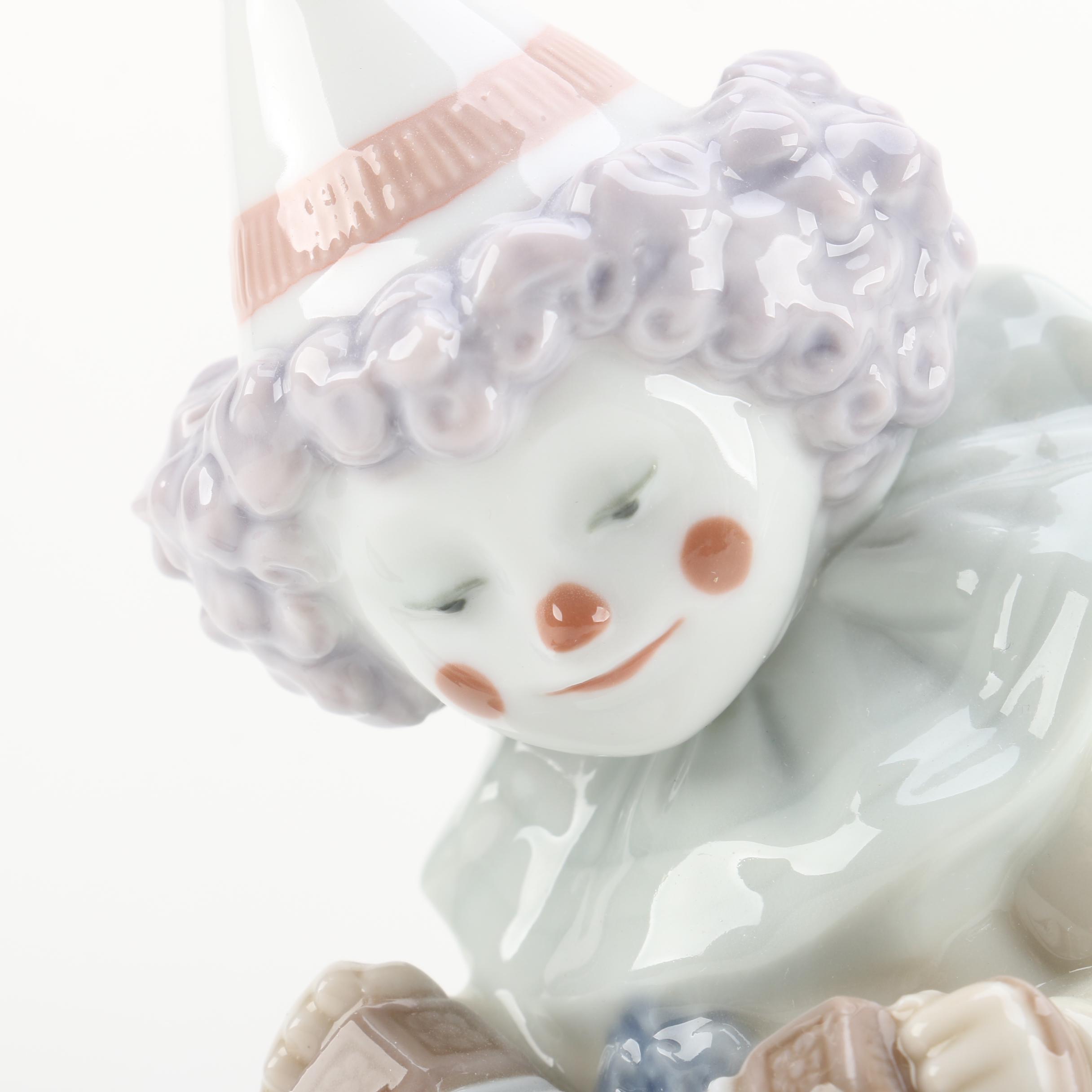 Lladro "Pierrot With Concertina" Porcelain Clown Figurine