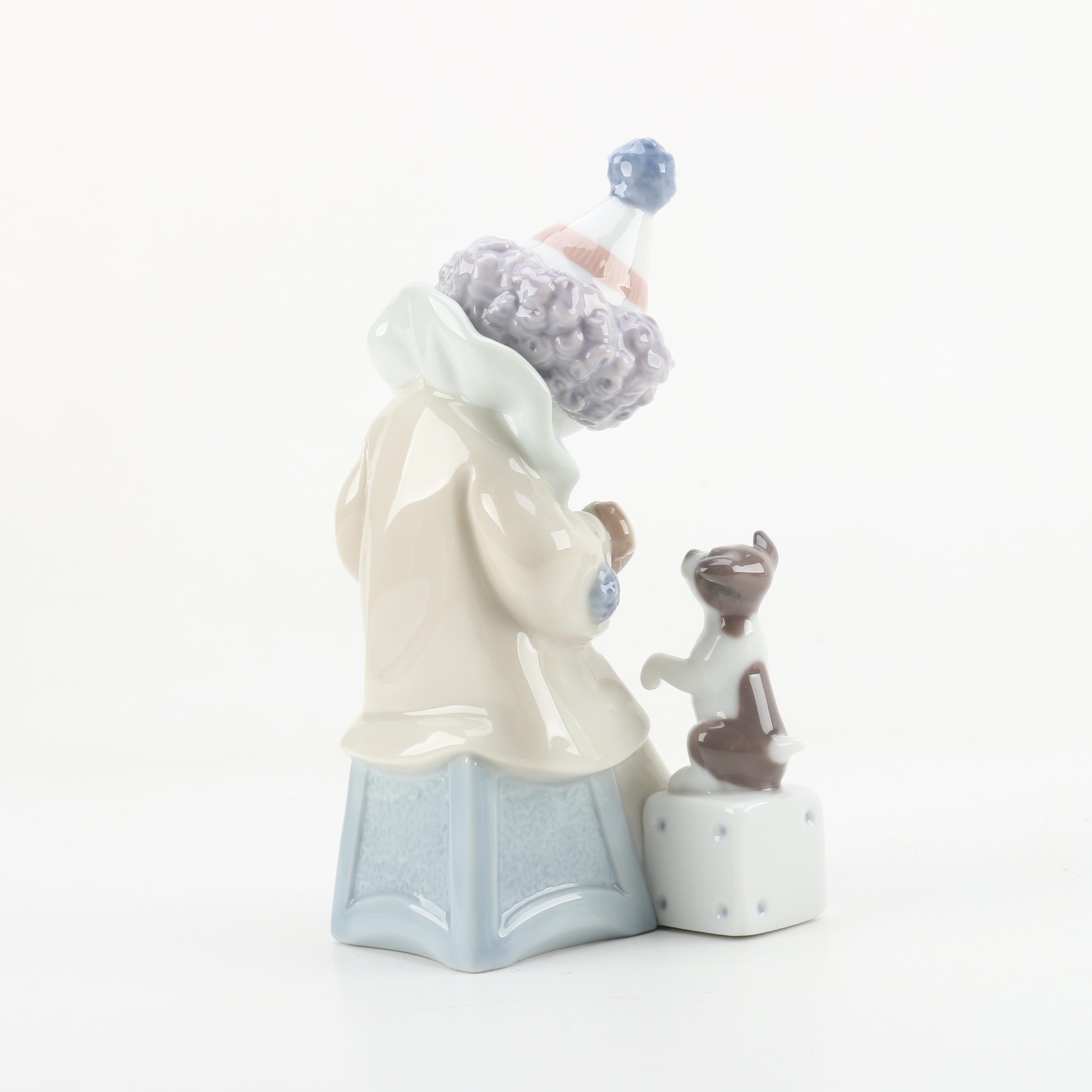 Lladro "Pierrot With Concertina" Porcelain Clown Figurine