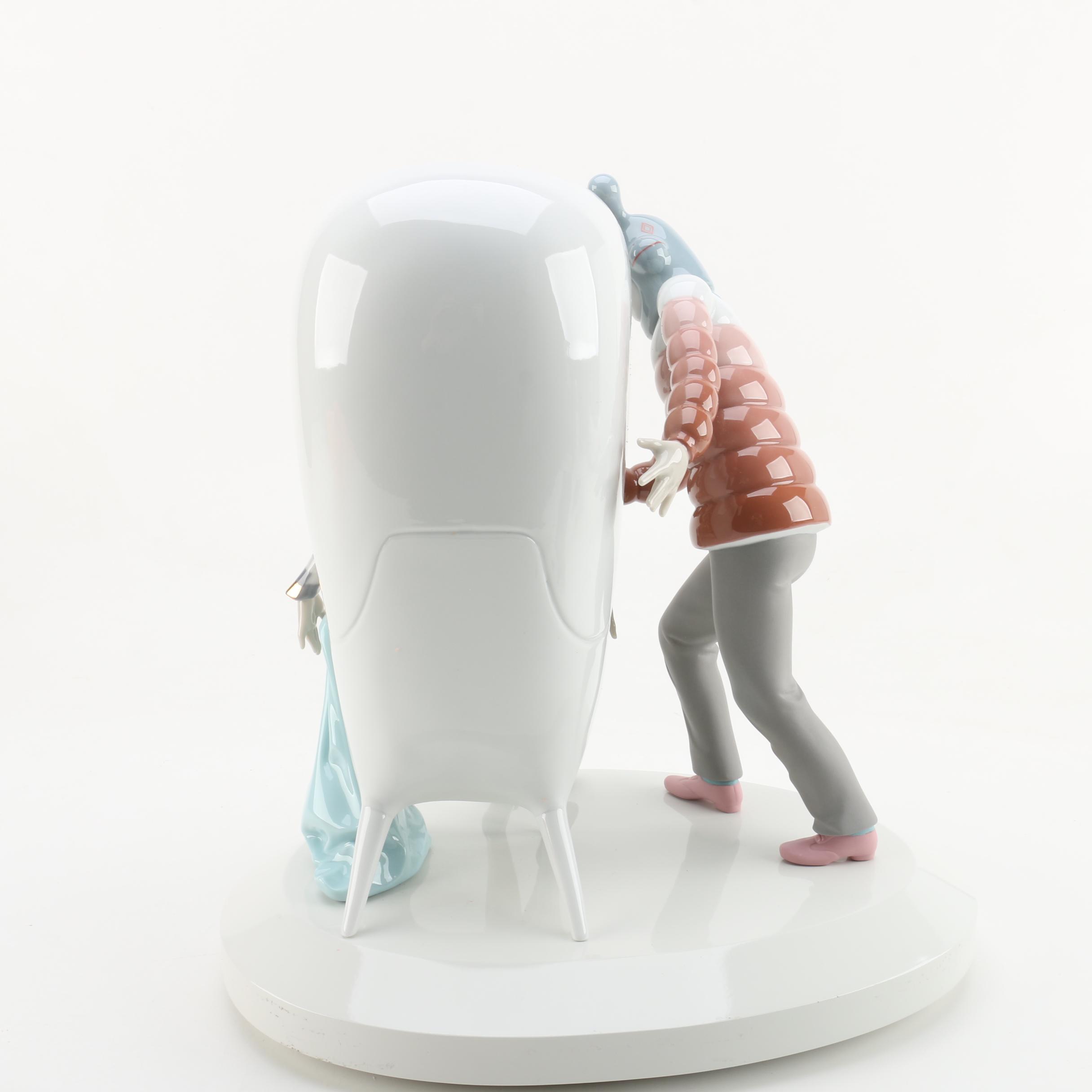 Lladró "The Love Explosion" #7270  Porcelain Figurine