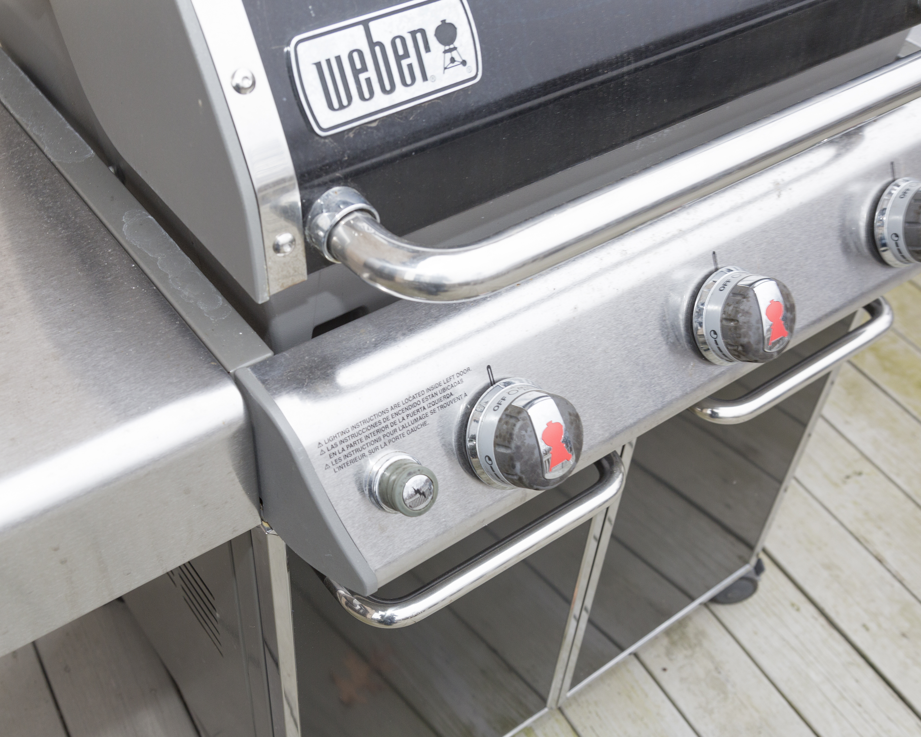 Weber Genesis E-330 Gas Grill in Black