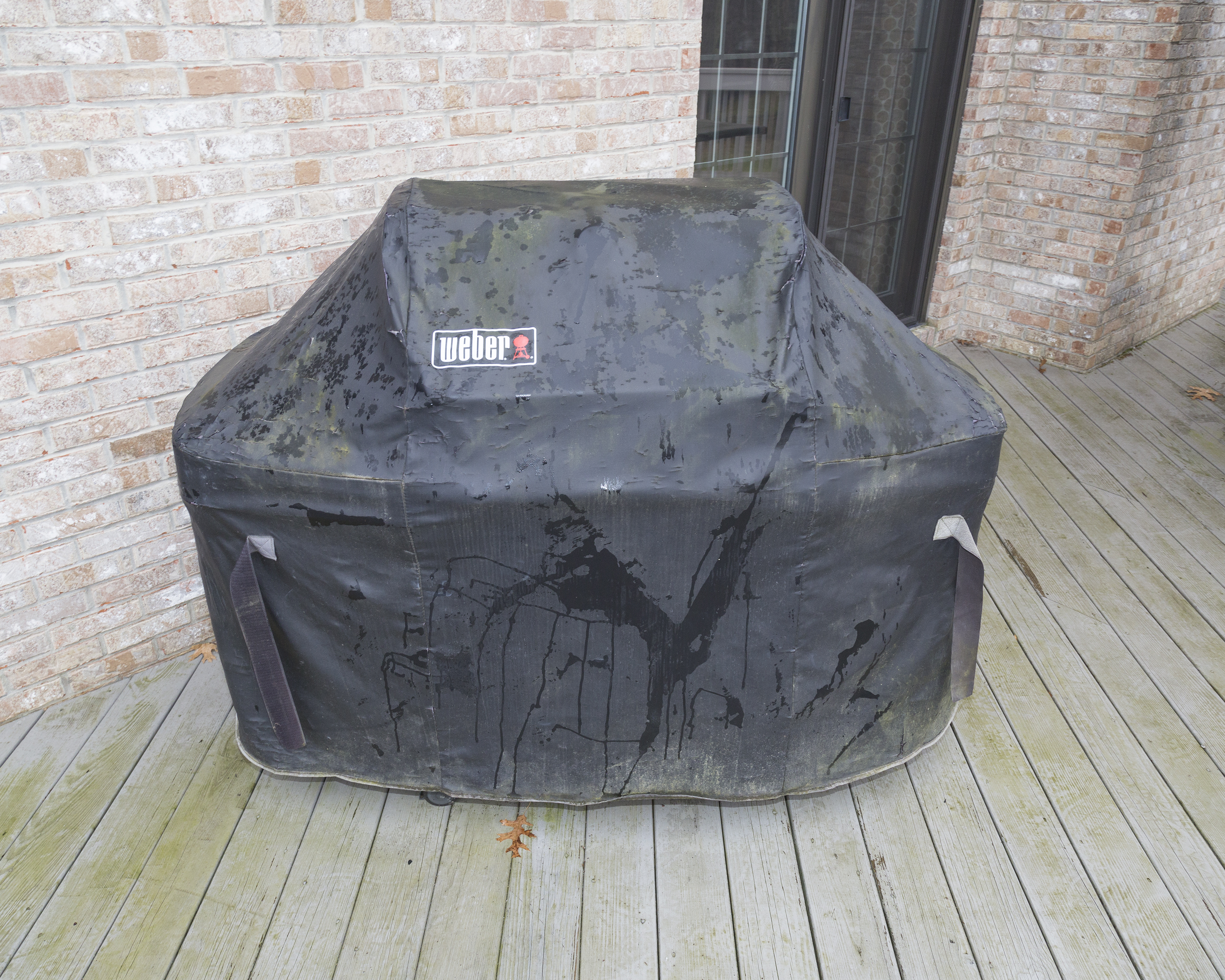 Weber Genesis E-330 Gas Grill in Black