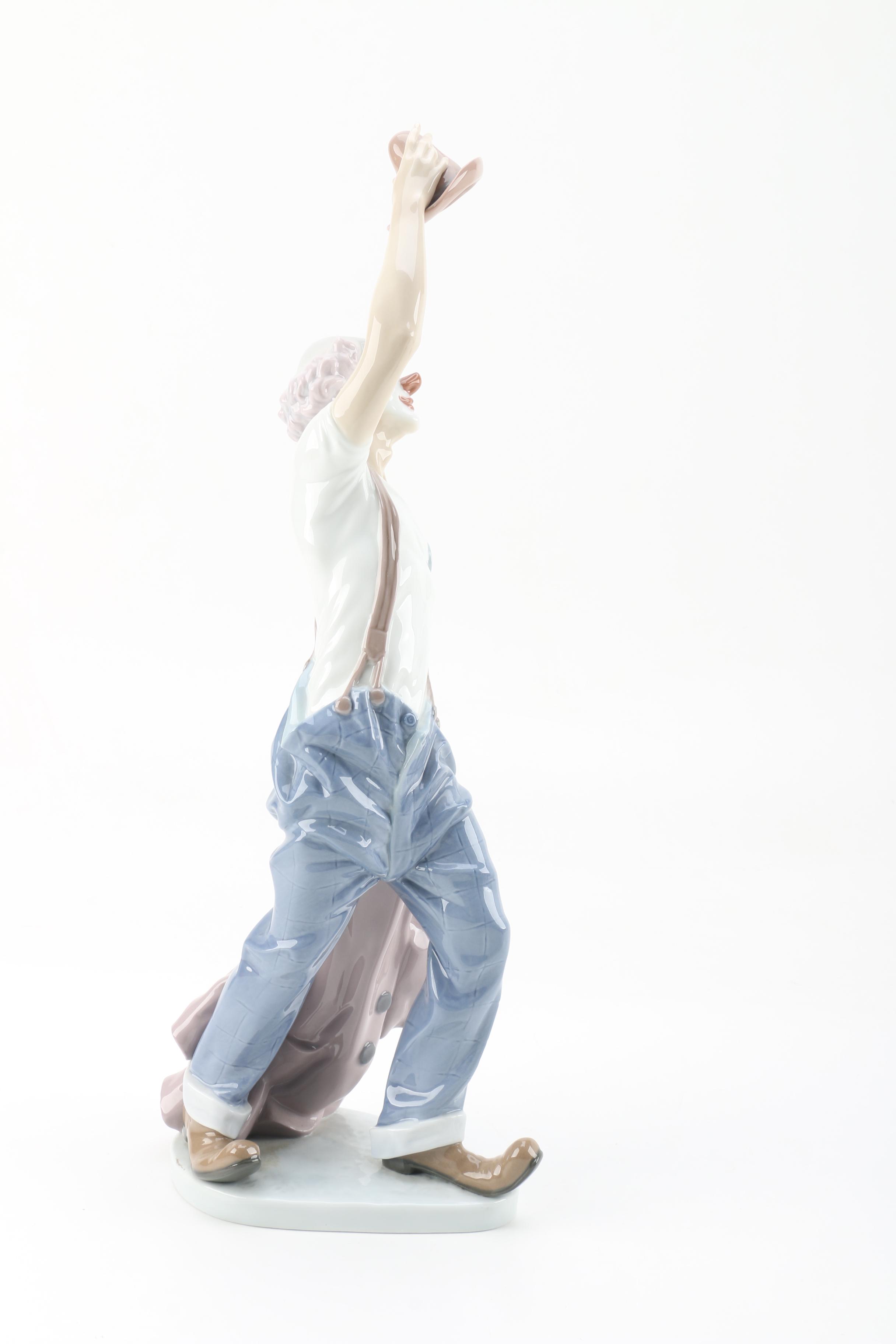 Lladro "Hats Off To Fun" Clown Figurine