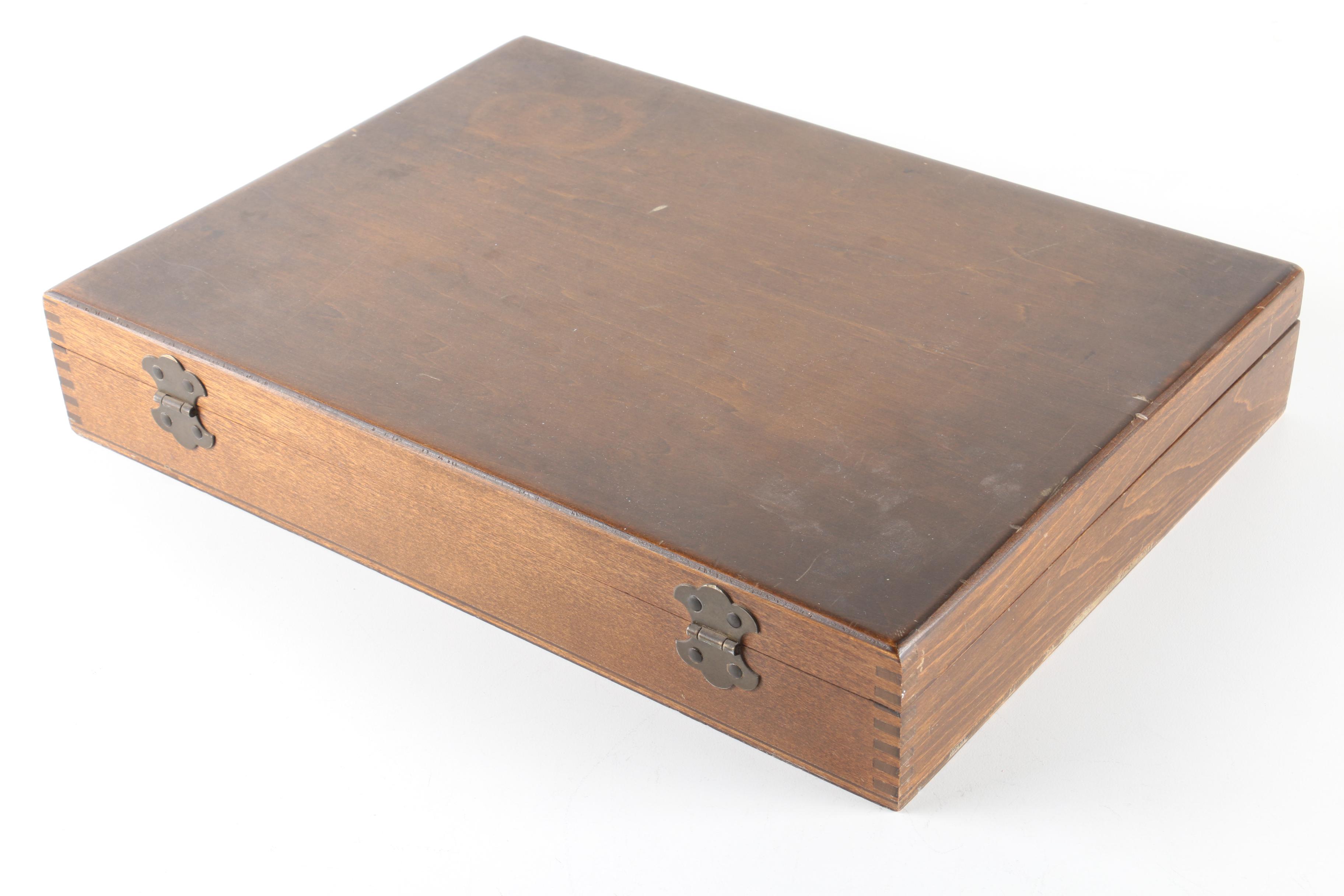 1847 Rogers Bros. "Heritage" Silver-Plated Flatware Set