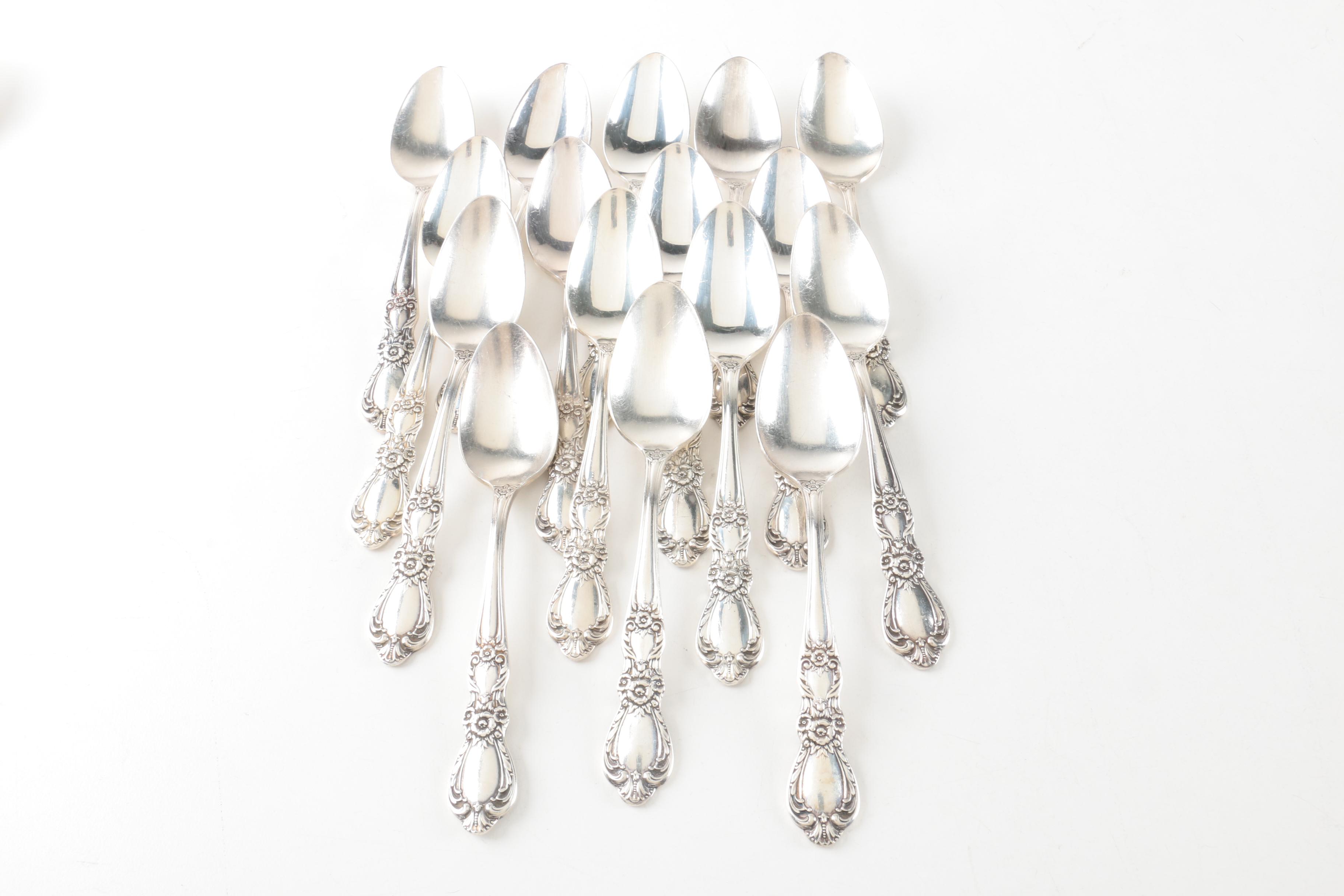 1847 Rogers Bros. "Heritage" Silver-Plated Flatware Set