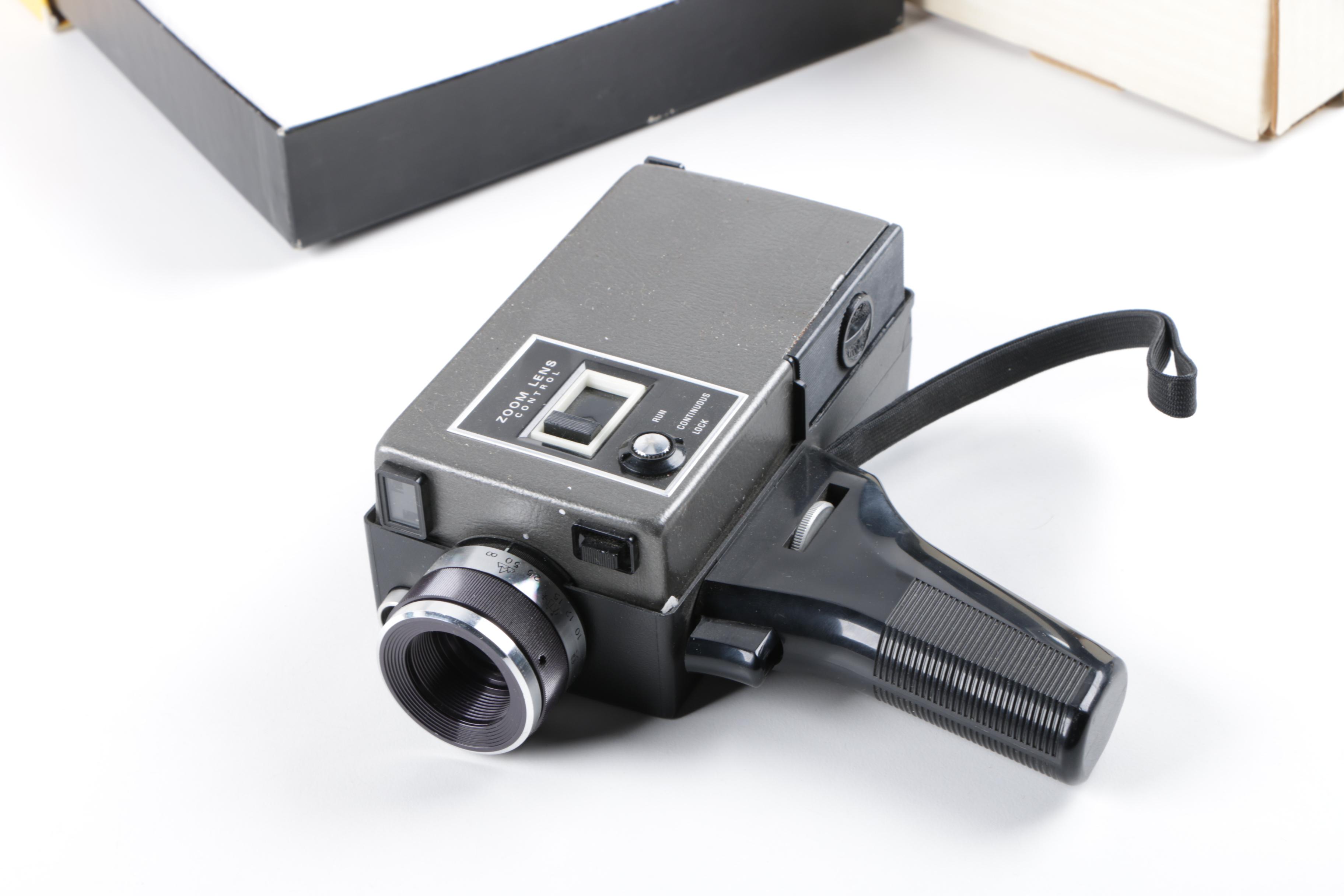 Kodak Instamatic M18 Video Camera with Model 2 Movie Light