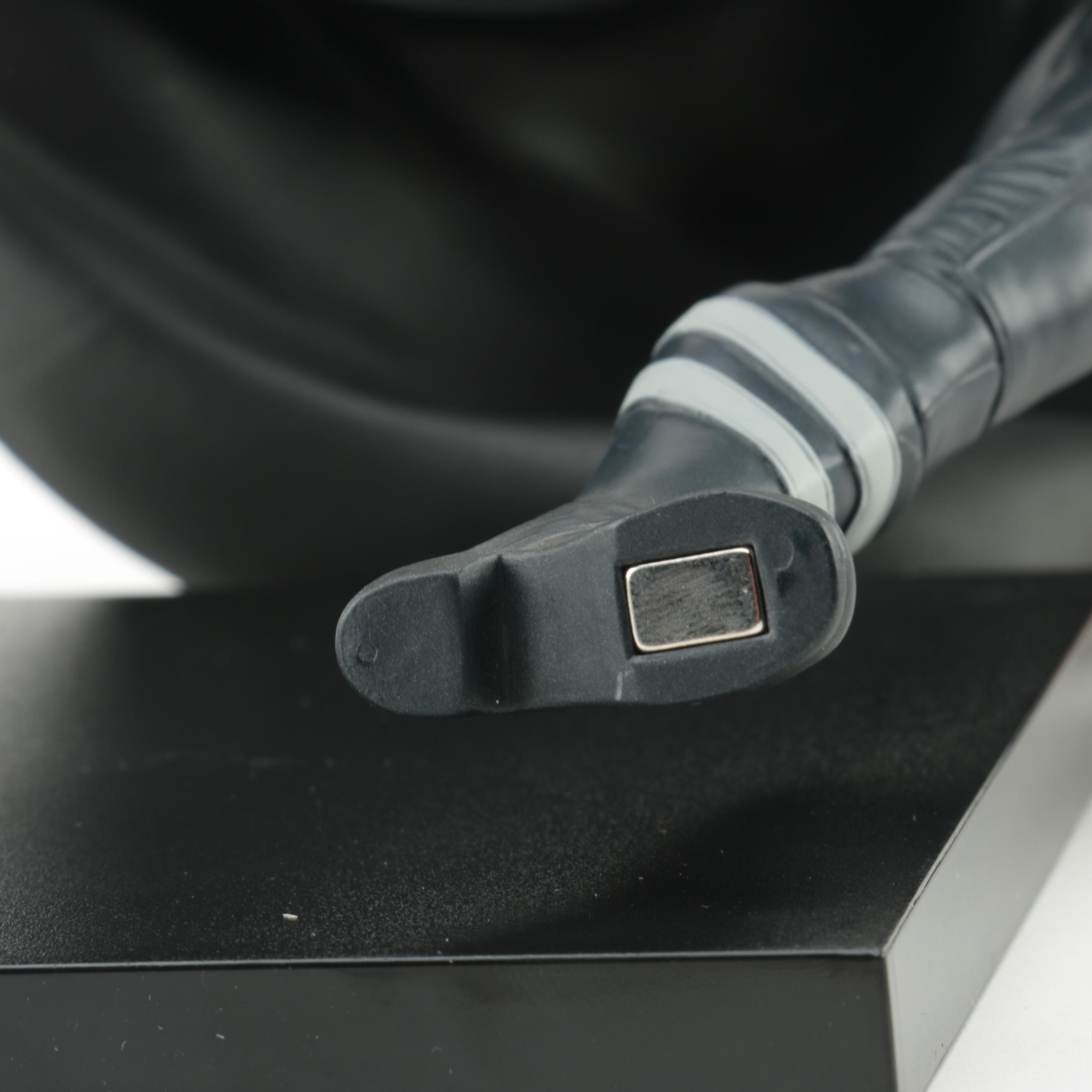 X-Men Marvel Now! ArtFX+ 1/10 Scale Magneto Figure